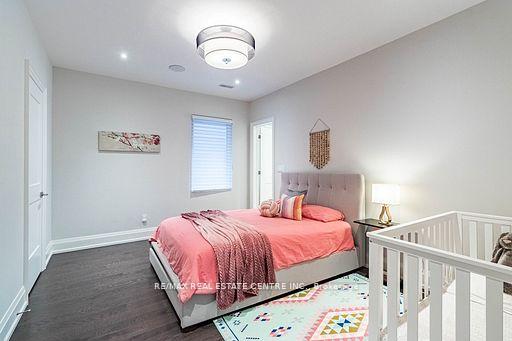 Photo 25 of 76 Ben Machree Drive, Mississauga, Port Credit — HOMEH