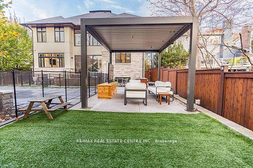 Photo 42 of 76 Ben Machree Drive, Mississauga, Port Credit — HOMEH