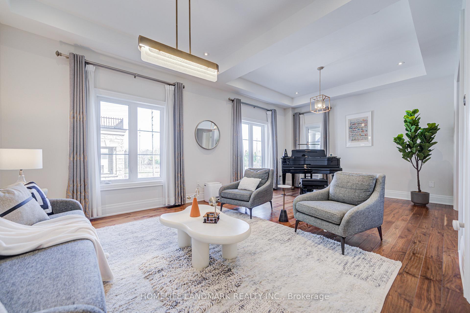 Photo 9 of 22 Aspy Court, Vaughan, Patterson — HOMEH