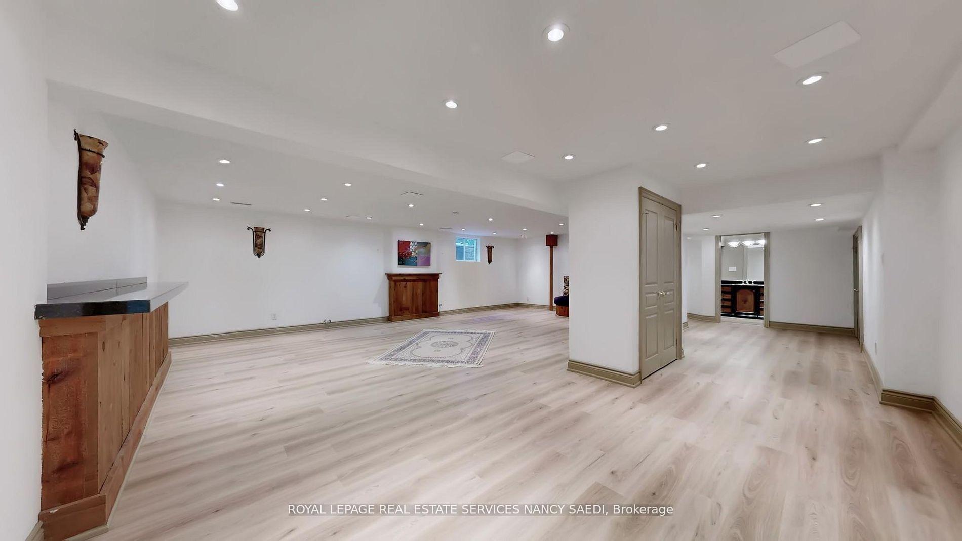 Photo 29 of 62 Wimpole Drive, North York, St. Andrew-Windfields — HOMEH