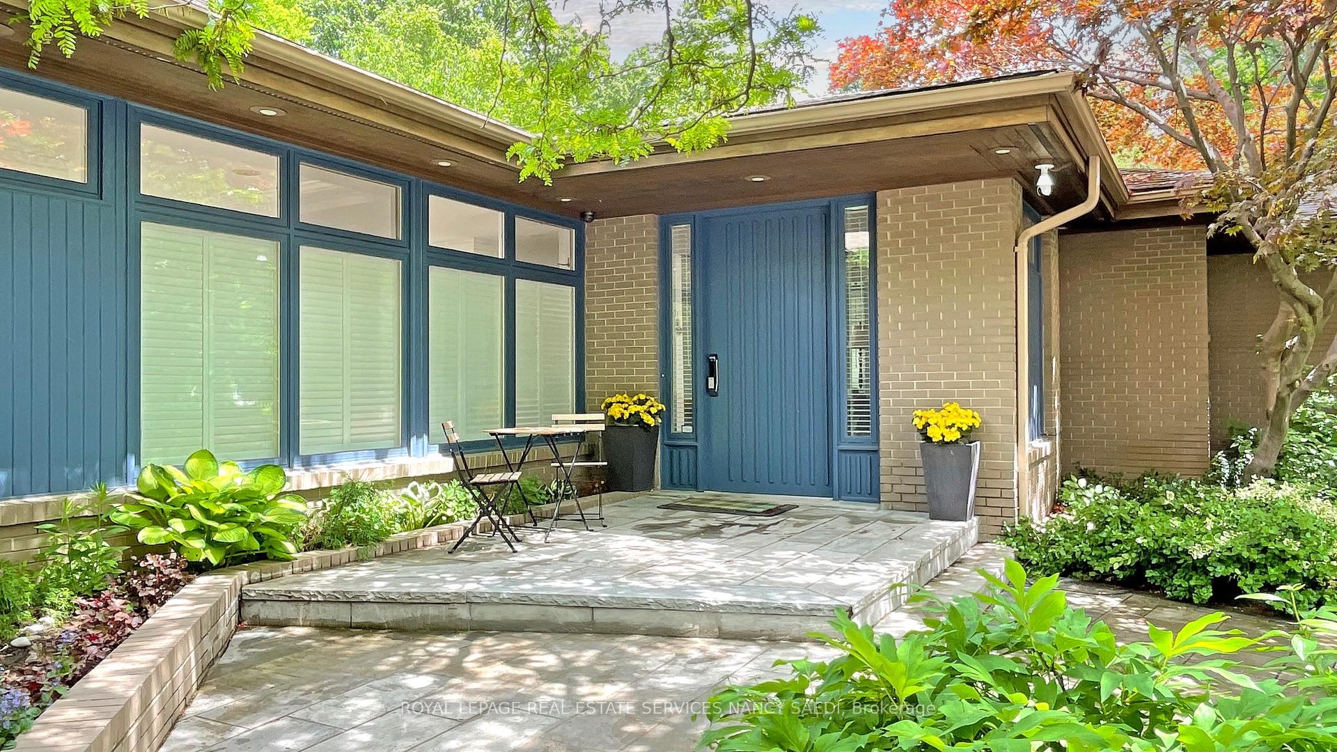 Photo 33 of 62 Wimpole Drive, North York, St. Andrew-Windfields — HOMEH