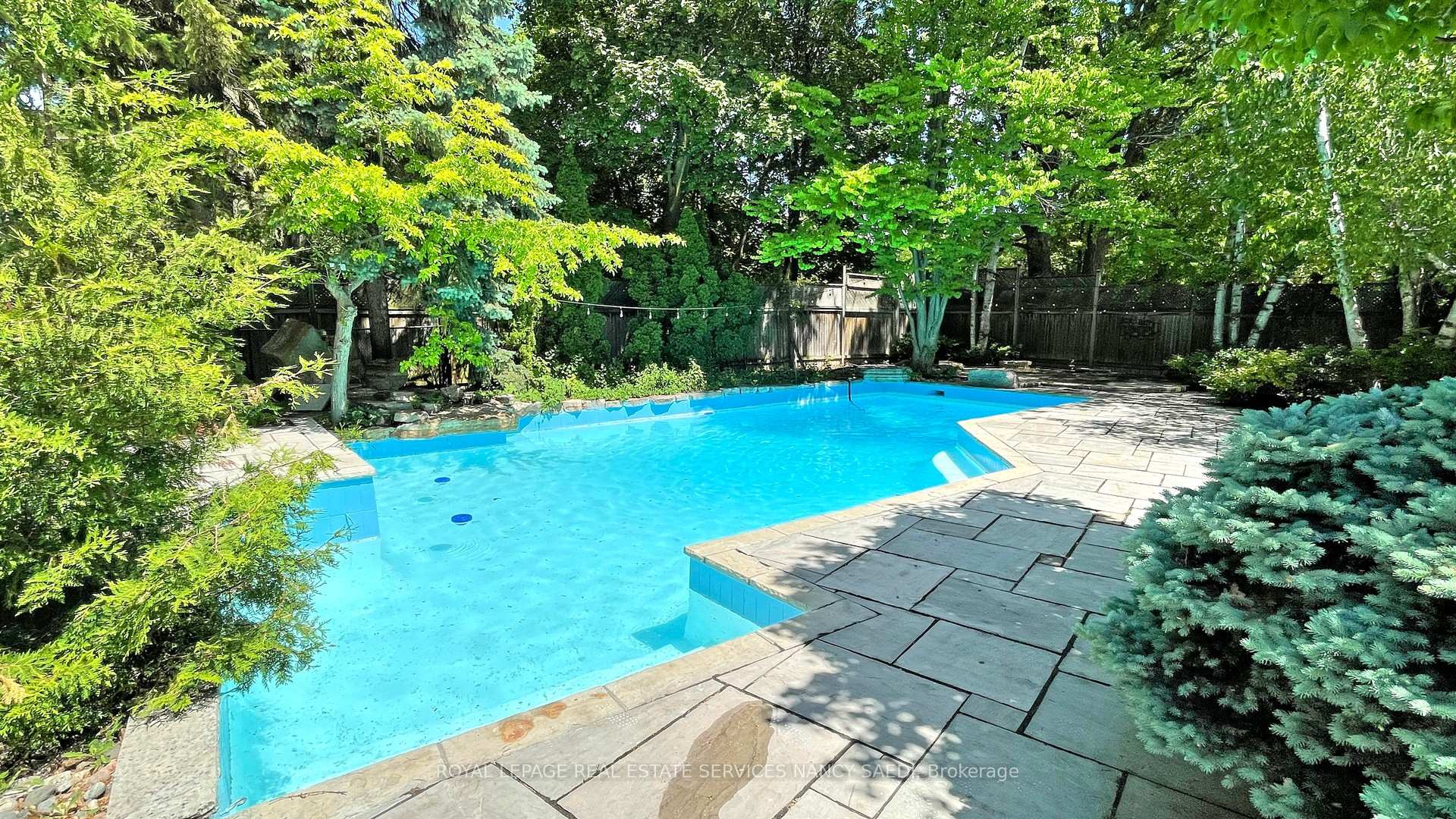 Photo 43 of 62 Wimpole Drive, North York, St. Andrew-Windfields — HOMEH