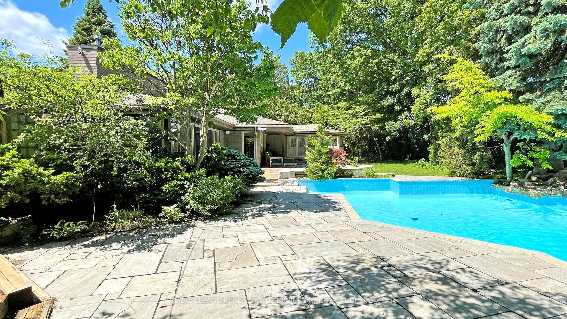 Photo 47 of 62 Wimpole Drive, North York, St. Andrew-Windfields — HOMEH