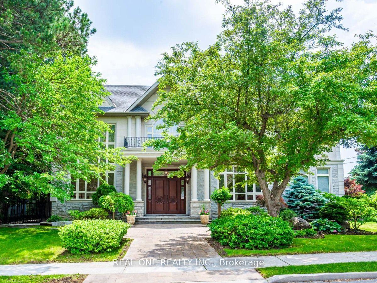 Photo 1 of 15 Royal Oak Drive, North York, Bridle Path-Sunnybrook-York Mills — HOMEH