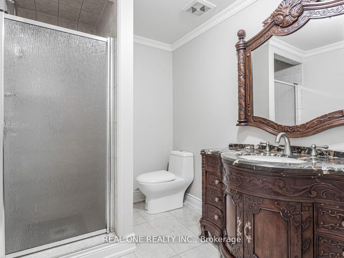 Photo 27 of 15 Royal Oak Drive, North York, Bridle Path-Sunnybrook-York Mills — HOMEH