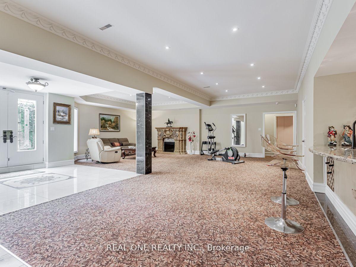 Photo 28 of 15 Royal Oak Drive, North York, Bridle Path-Sunnybrook-York Mills — HOMEH