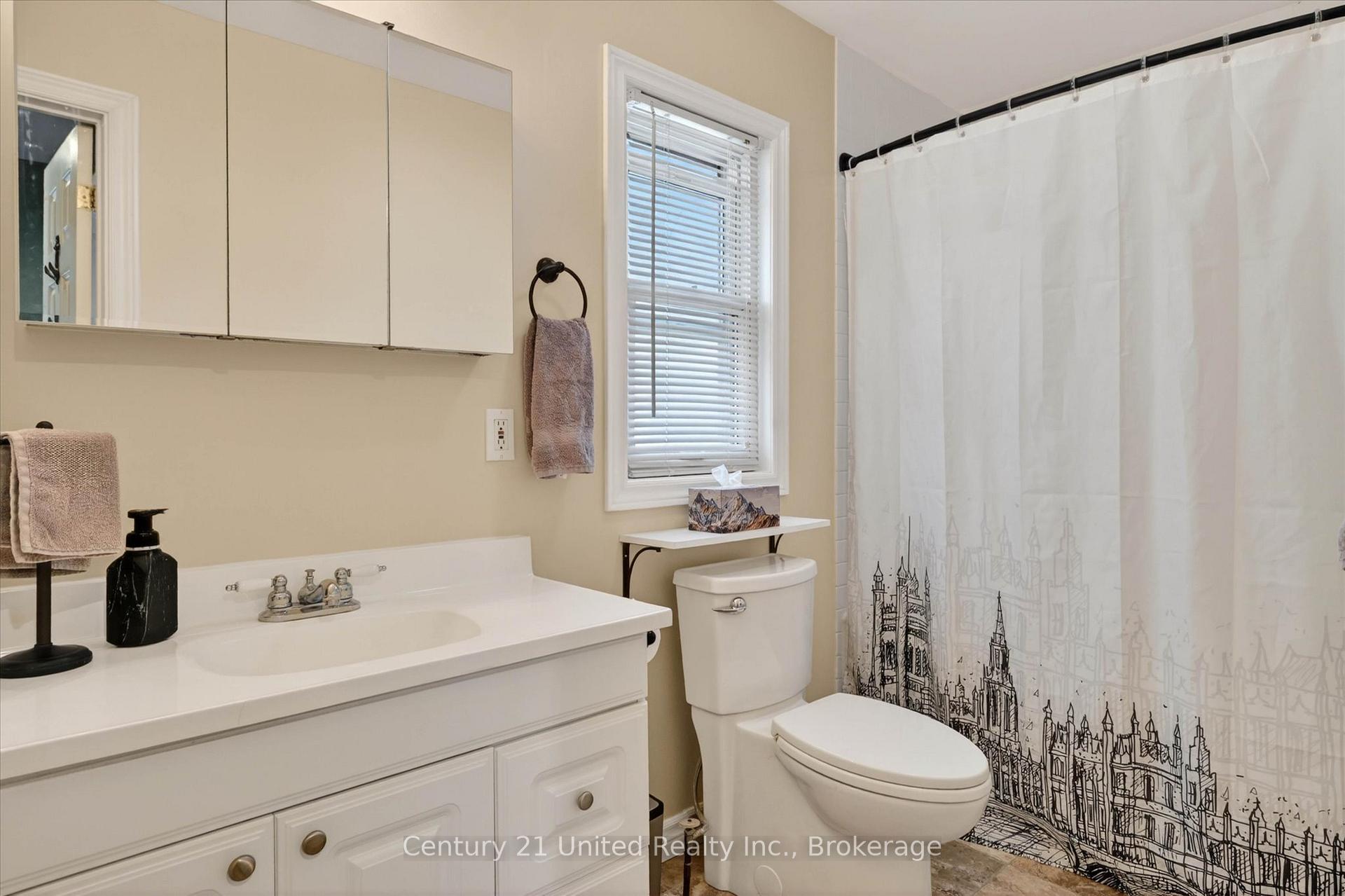 Photo 19 of 730 Monaghan Road, Peterborough, Otonabee Ward 1 — HOMEH
