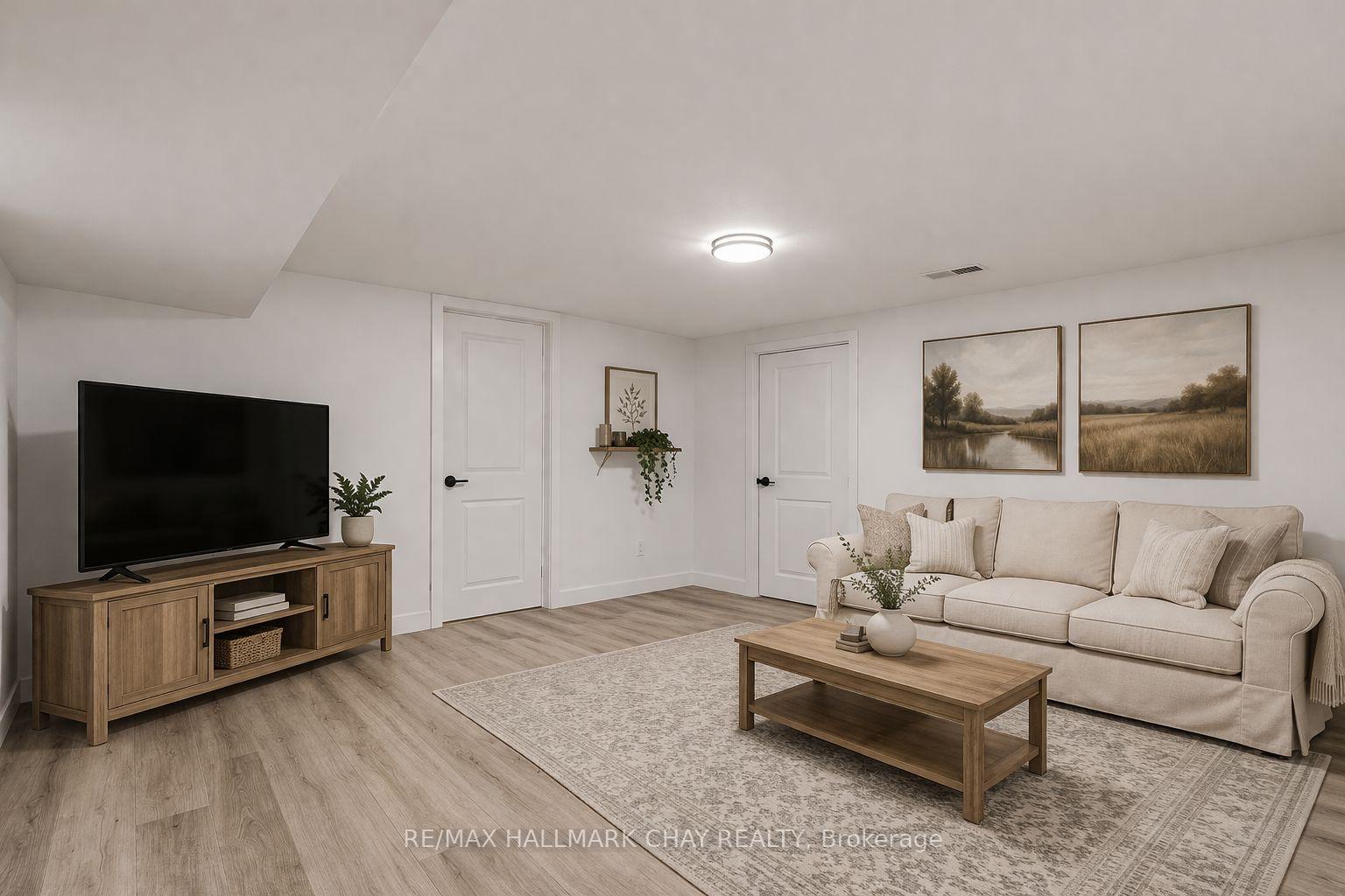 Photo 5 of Unit Lower, 204 Tupper Street W, New Tecumseth, Alliston — HOMEH