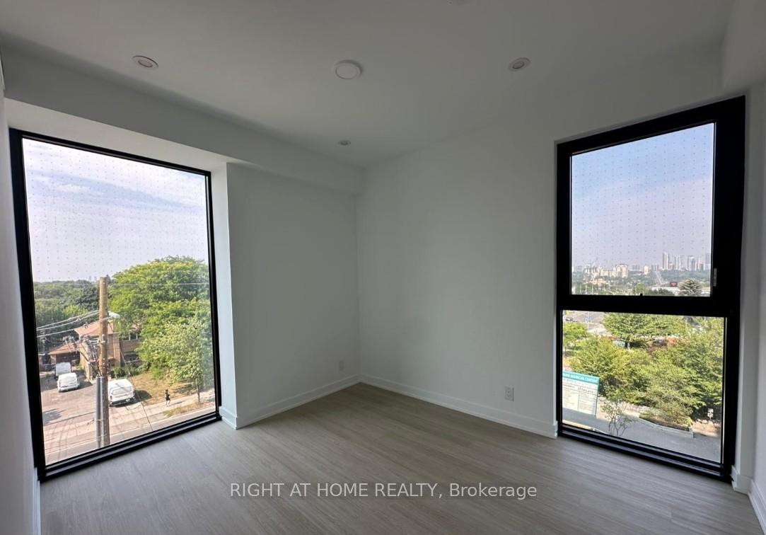 Photo 9 of Unit 520, six99 Sheppard Avenue E, North York, Bayview Village — HOMEH