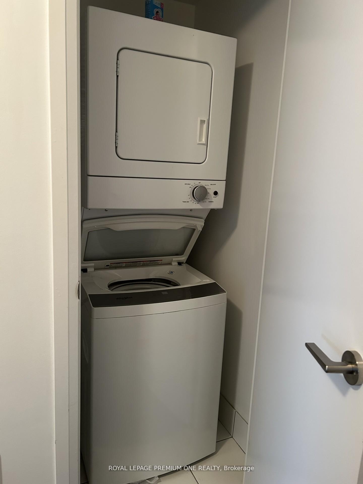 Photo 9 of Unit 710, 4800 Highway 7, Vaughan, East Woodbridge — HOMEH