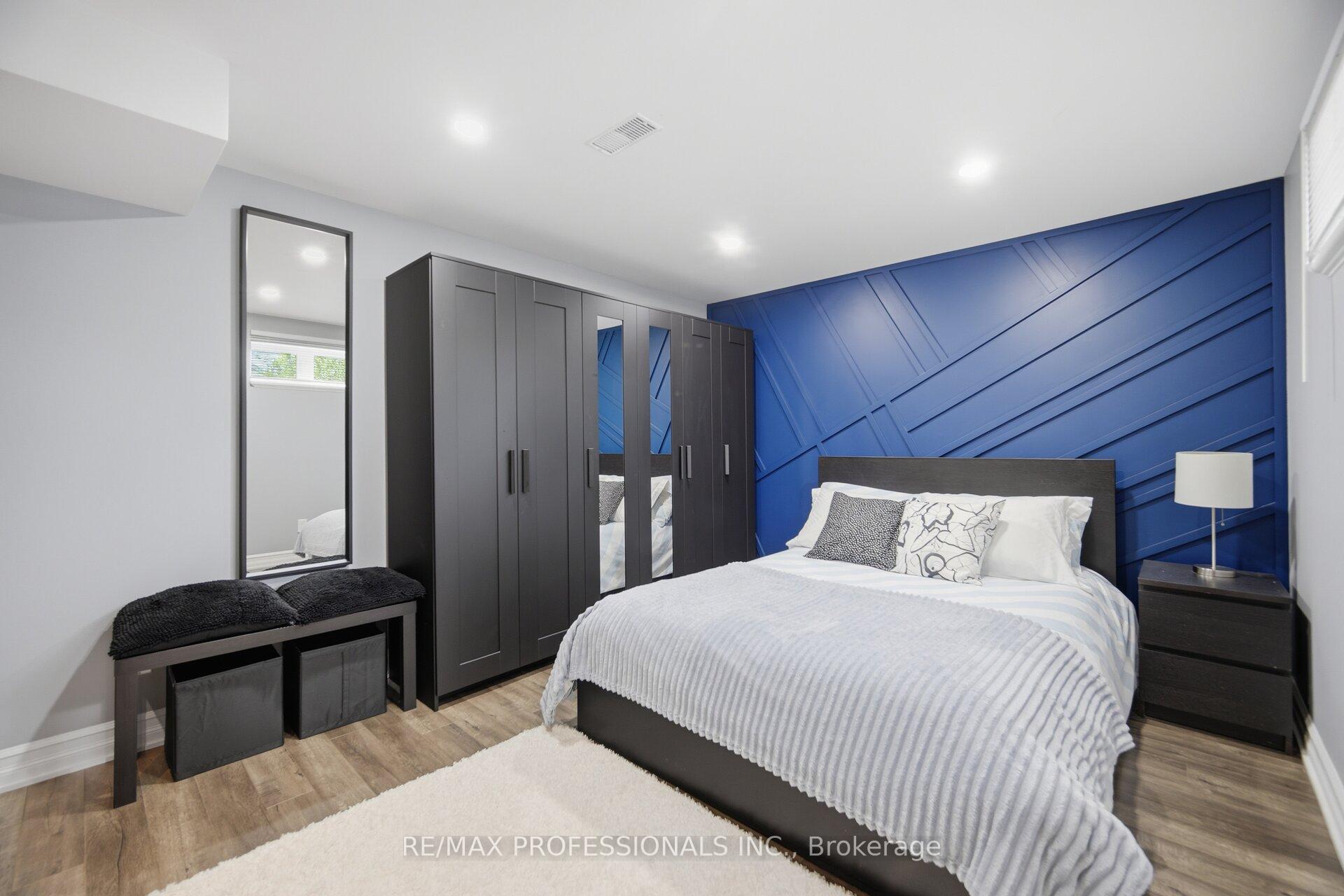 Photo 34 of 9 Tynevale Drive, Etobicoke, Willowridge-Martingrove-Richview — HOMEH
