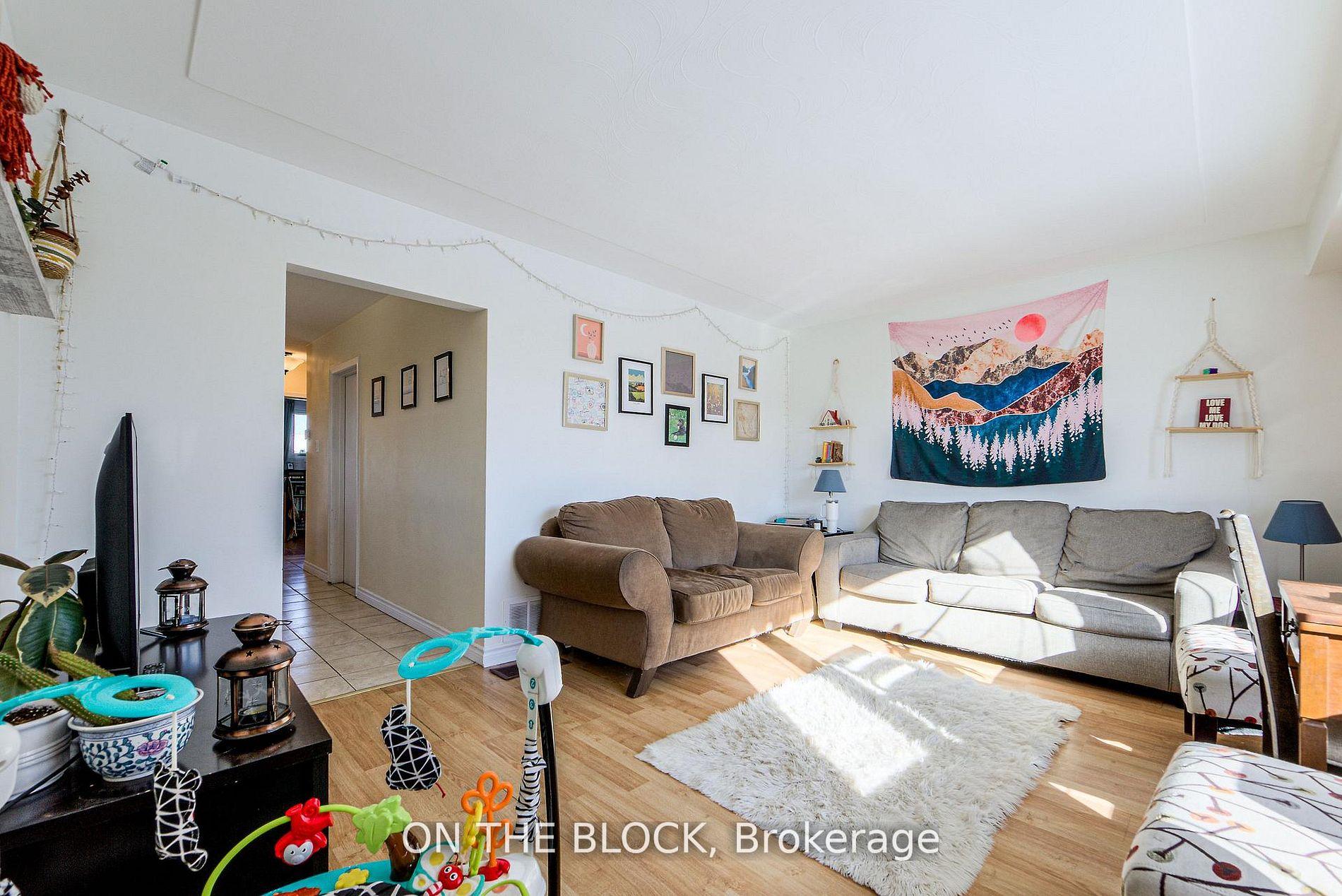 Photo 3 of Unit Upper, 151 Nugent Drive, Hamilton, Kentley — HOMEH