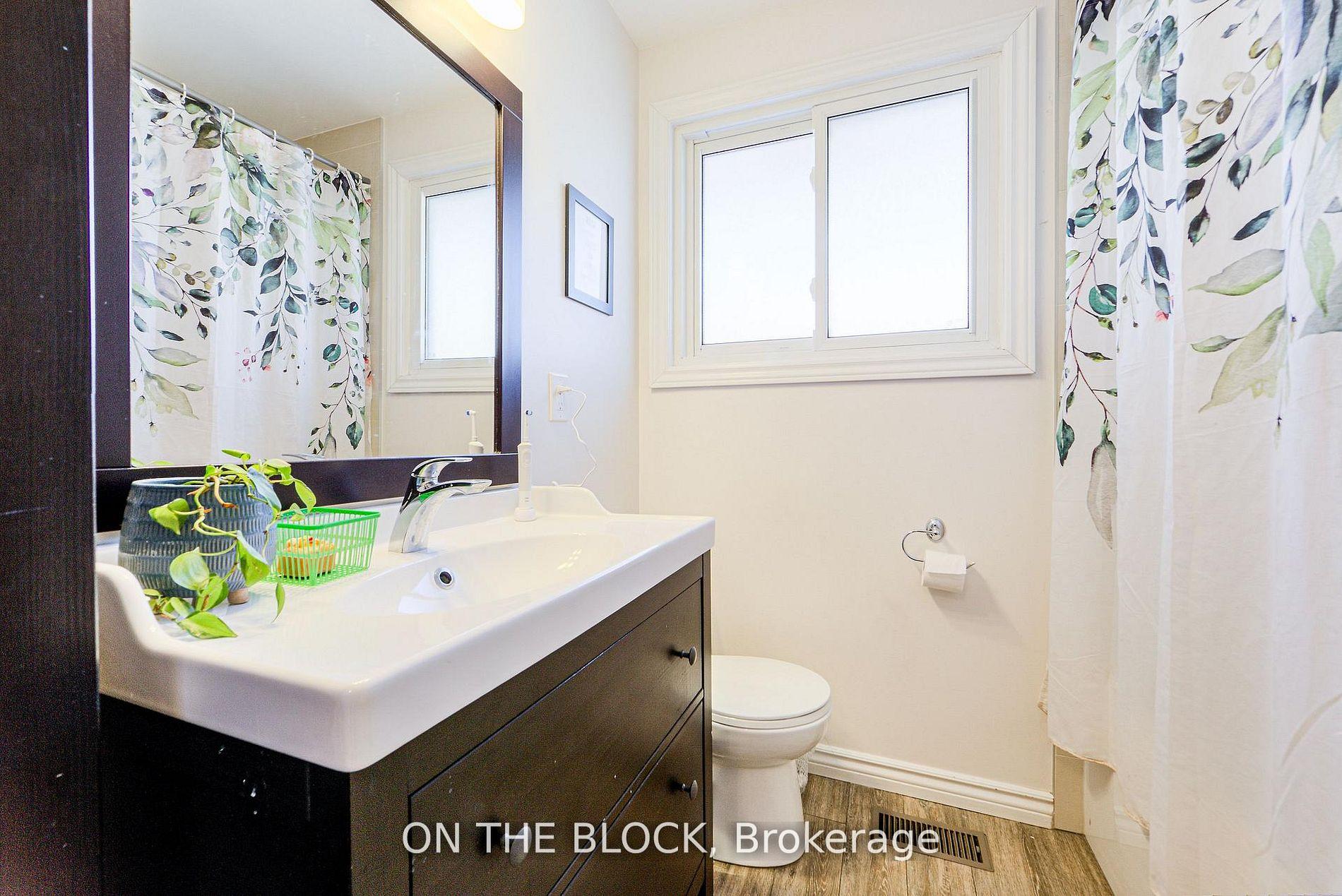 Photo 14 of Unit Upper, 151 Nugent Drive, Hamilton, Kentley — HOMEH