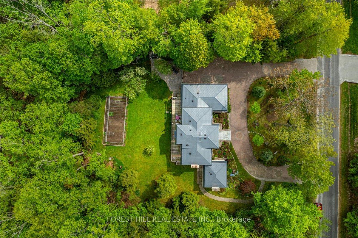 Photo 29 of 1836 Quantz Crescent, Innisfil, Rural Innisfil — HOMEH