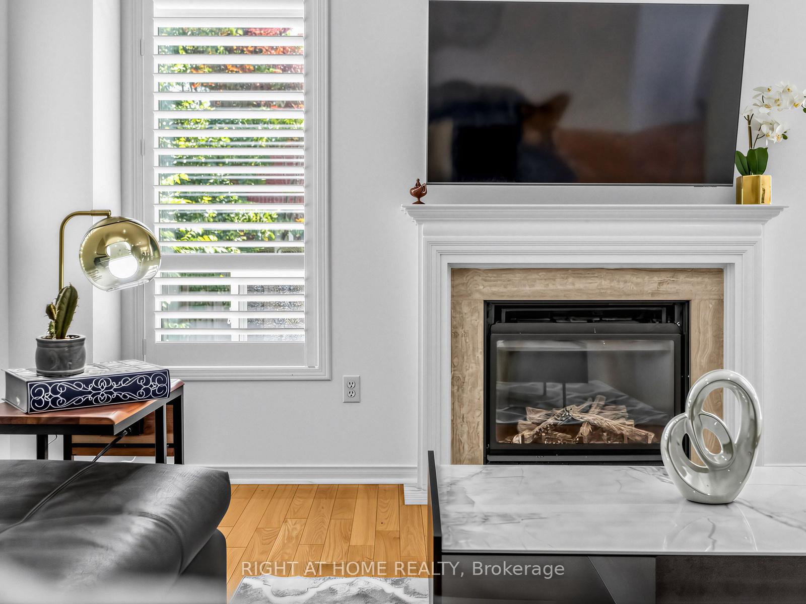 Photo 48 of 2042 Quinte Street, Burlington, Orchard — HOMEH