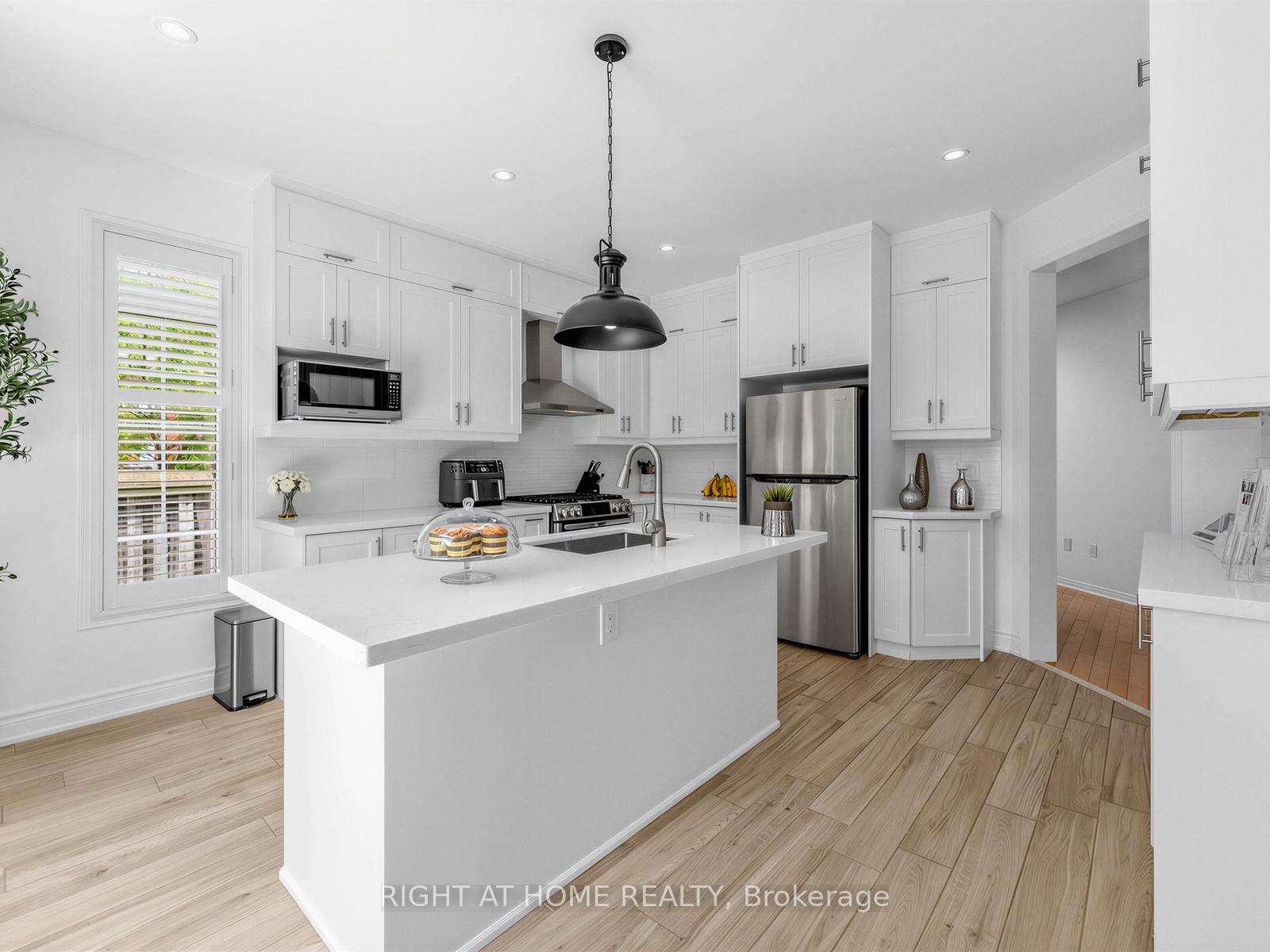 Photo 54 of 2042 Quinte Street, Burlington, Orchard — HOMEH