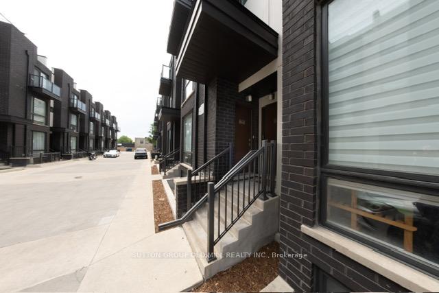 Photo 2 of Unit 75, 30 Fieldway Road, Etobicoke, Islington-City Centre West — HOMEH