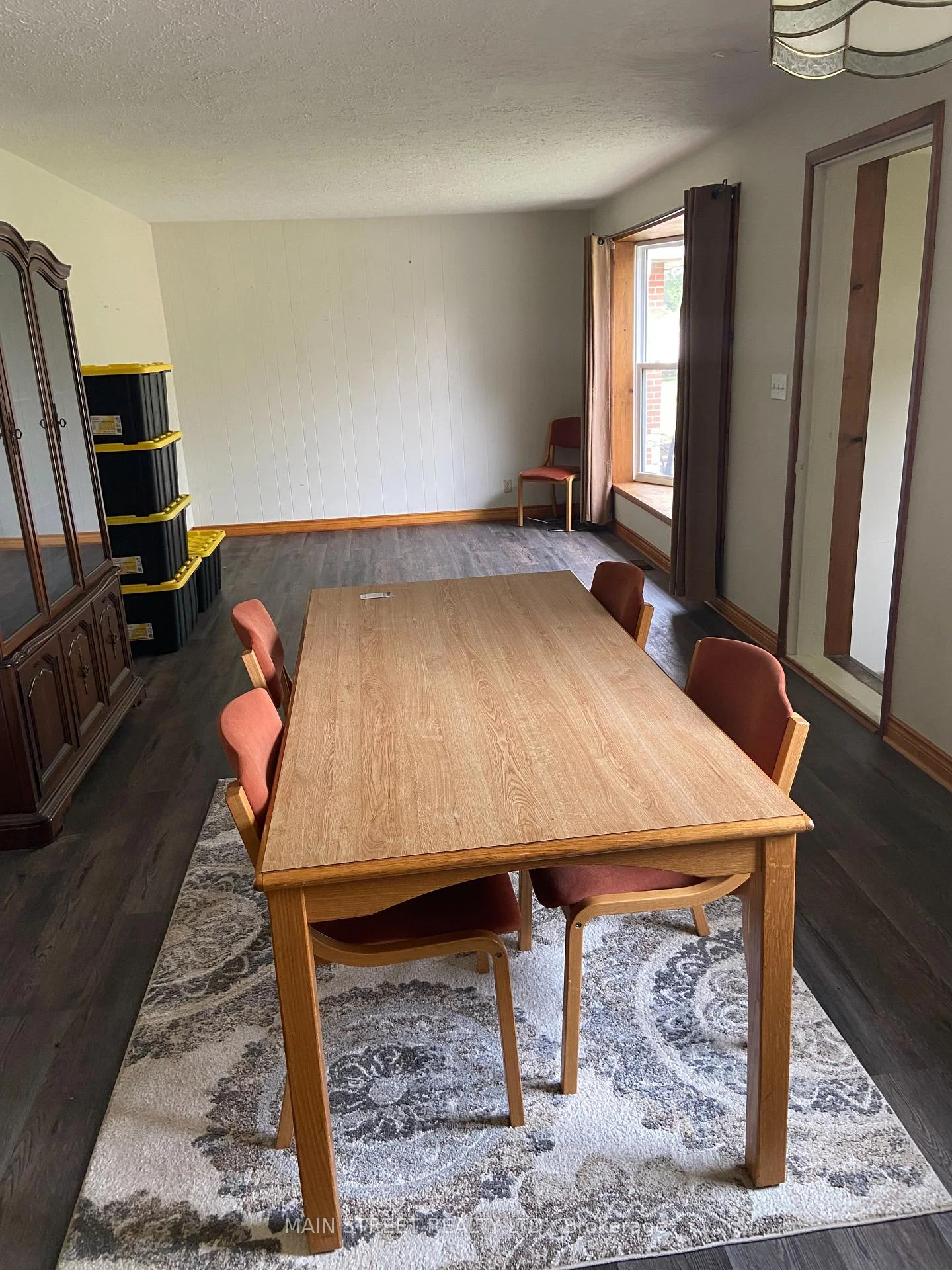 Photo 14 of 329 James Street E, Orillia — HOMEH