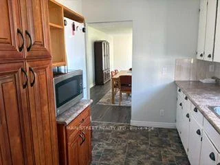 Photo 22 of 329 James Street E, Orillia — HOMEH