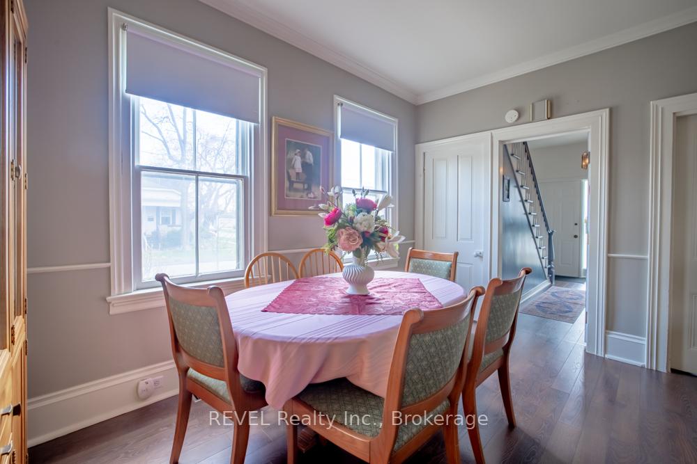 Photo 7 of 10 Wiley Street, St. Catharines, Downtown — HOMEH
