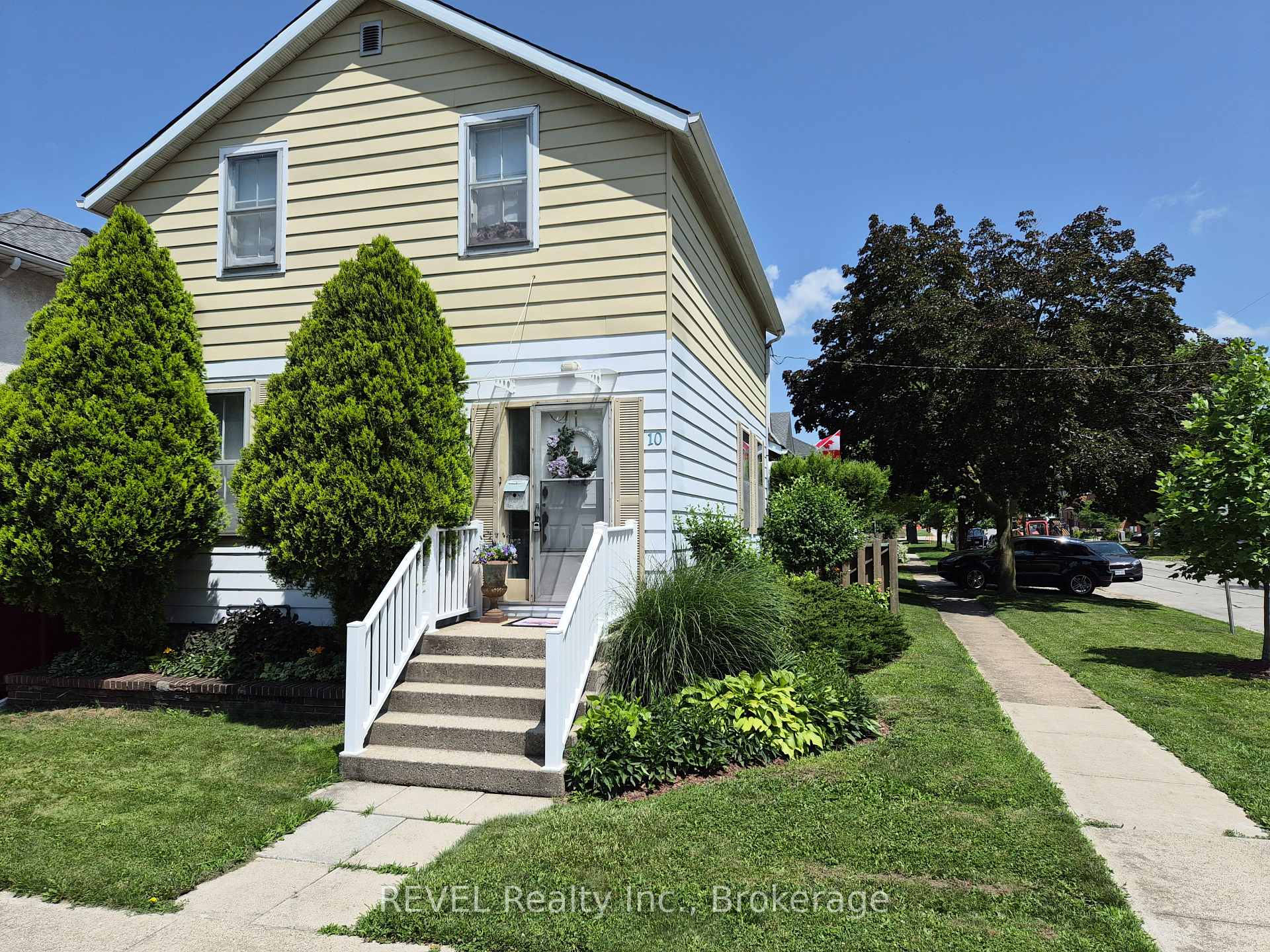 Photo 35 of 10 Wiley Street, St. Catharines, Downtown — HOMEH