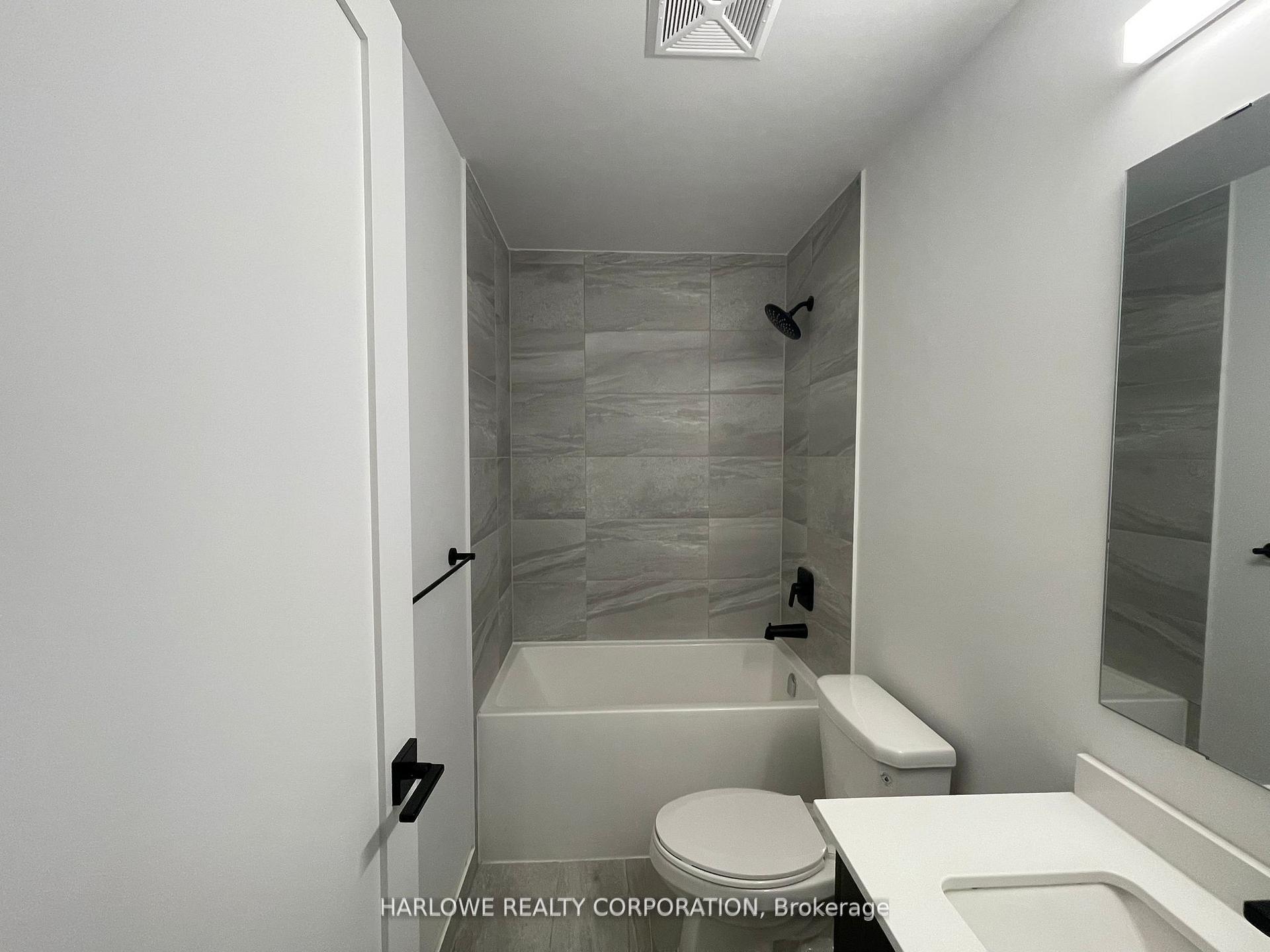 Photo 11 of Unit 906, 2369 Danforth Avenue, Toronto, East End-Danforth — HOMEH