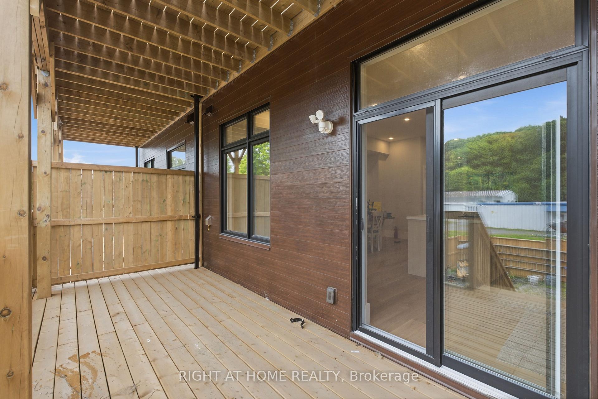 Photo 5 of 79B River Street, Parry Sound — HOMEH