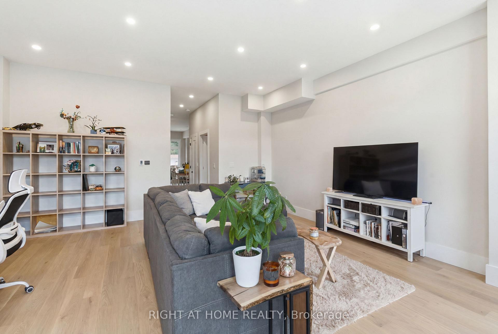 Photo 10 of 79B River Street, Parry Sound — HOMEH