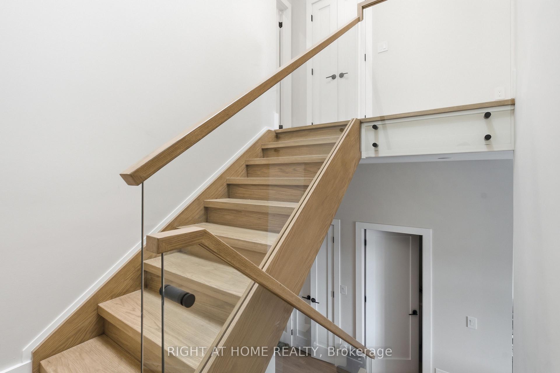 Photo 12 of 79B River Street, Parry Sound — HOMEH