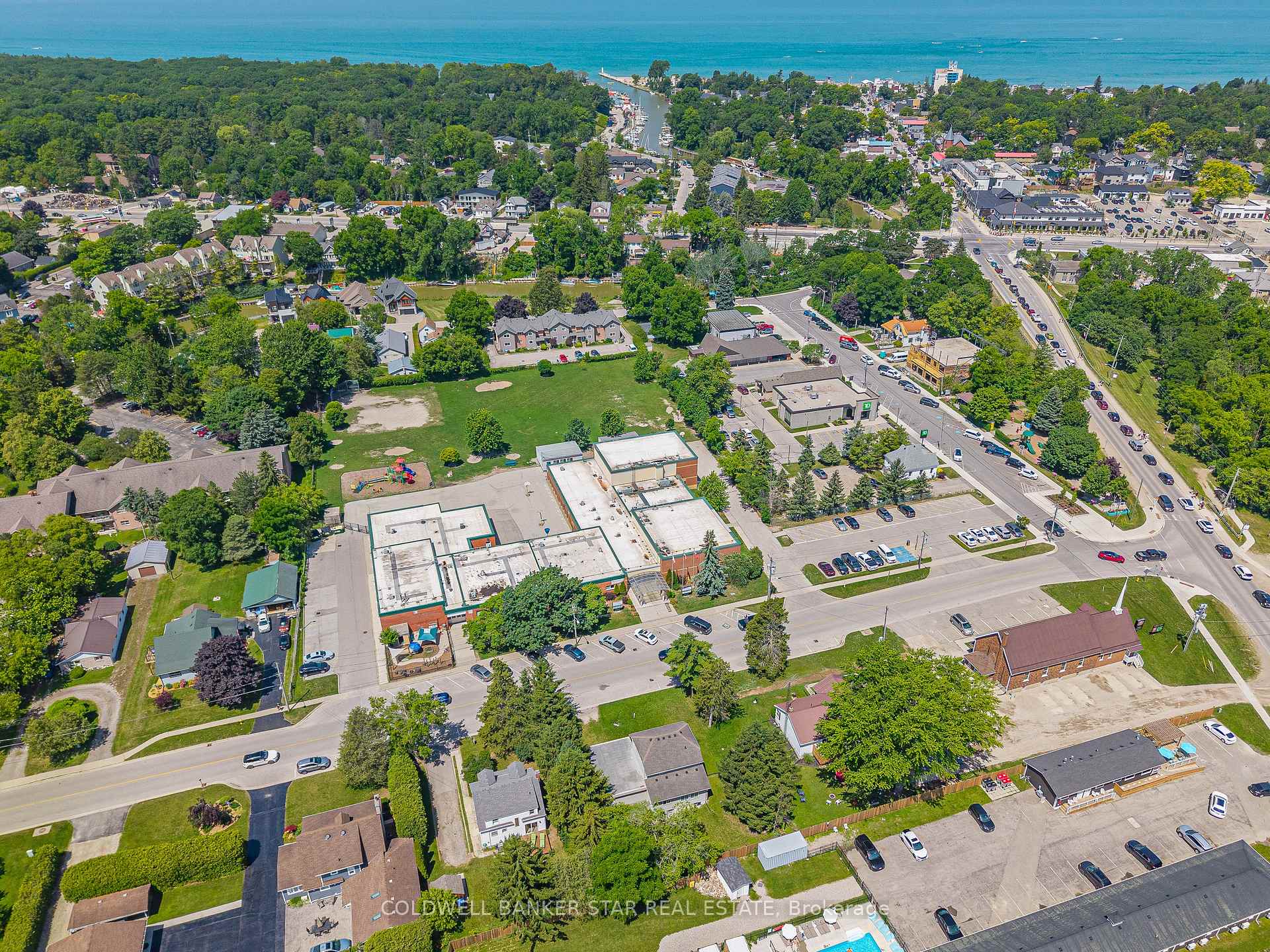 Photo 44 of 20 Gill Road, Lambton Shores, Grand Bend — HOMEH