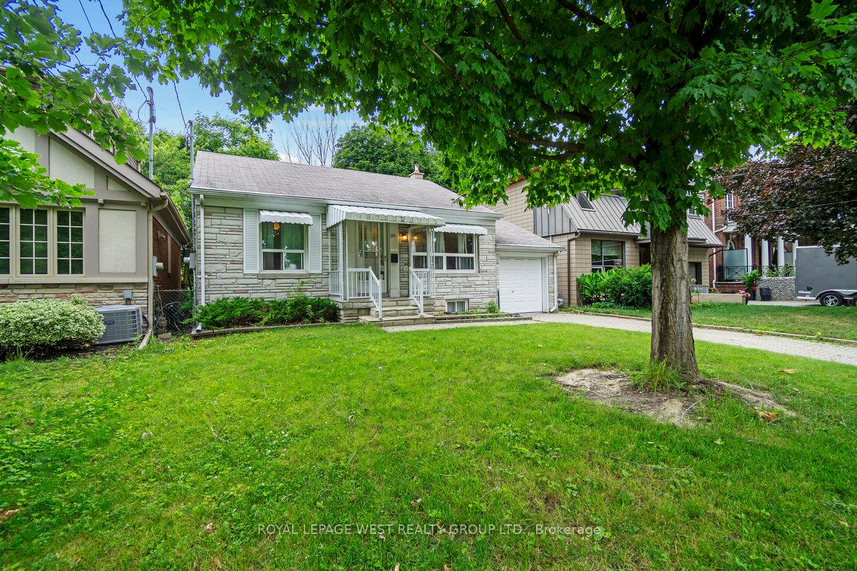Photo 37 of 22 Beaucourt Road, Etobicoke, Stonegate-Queensway — HOMEH