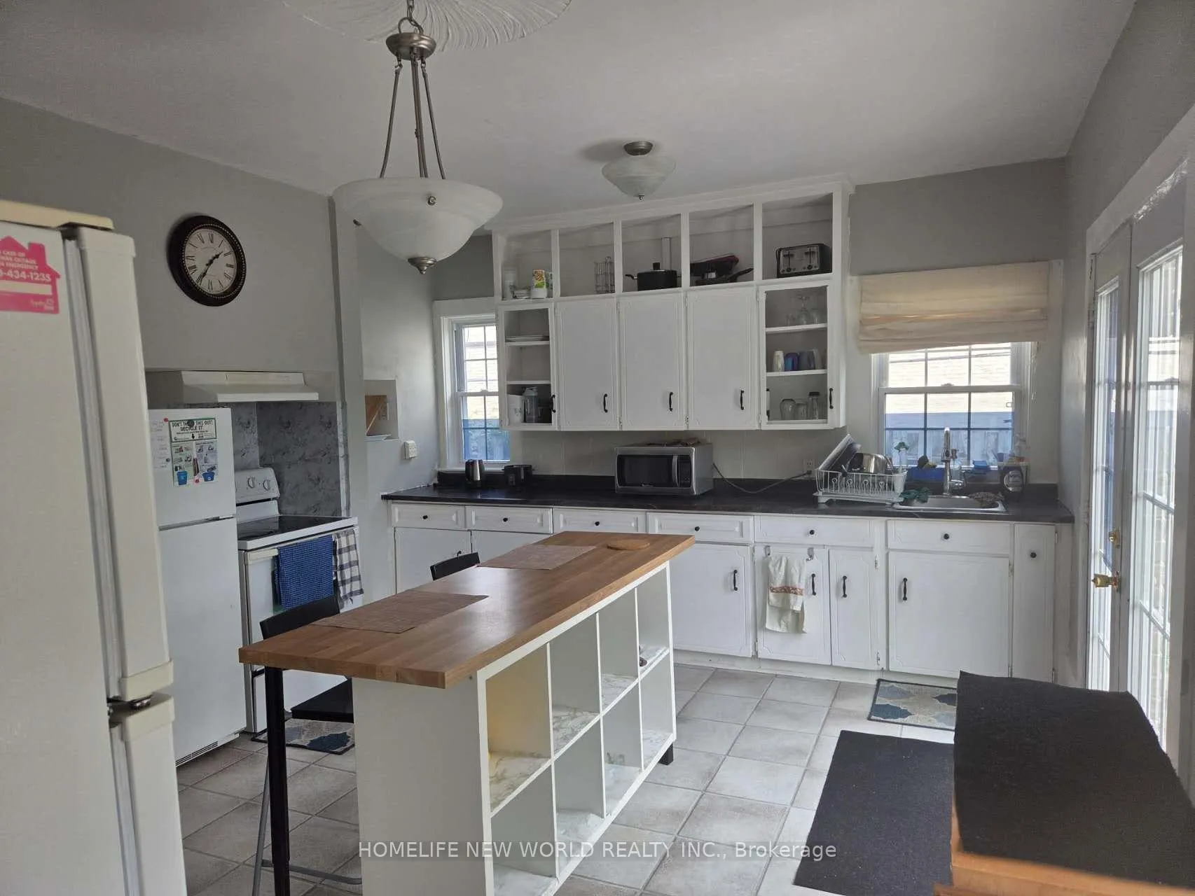 Photo 5 of 19 Flindall Street, Quinte West, Trenton Ward — HOMEH