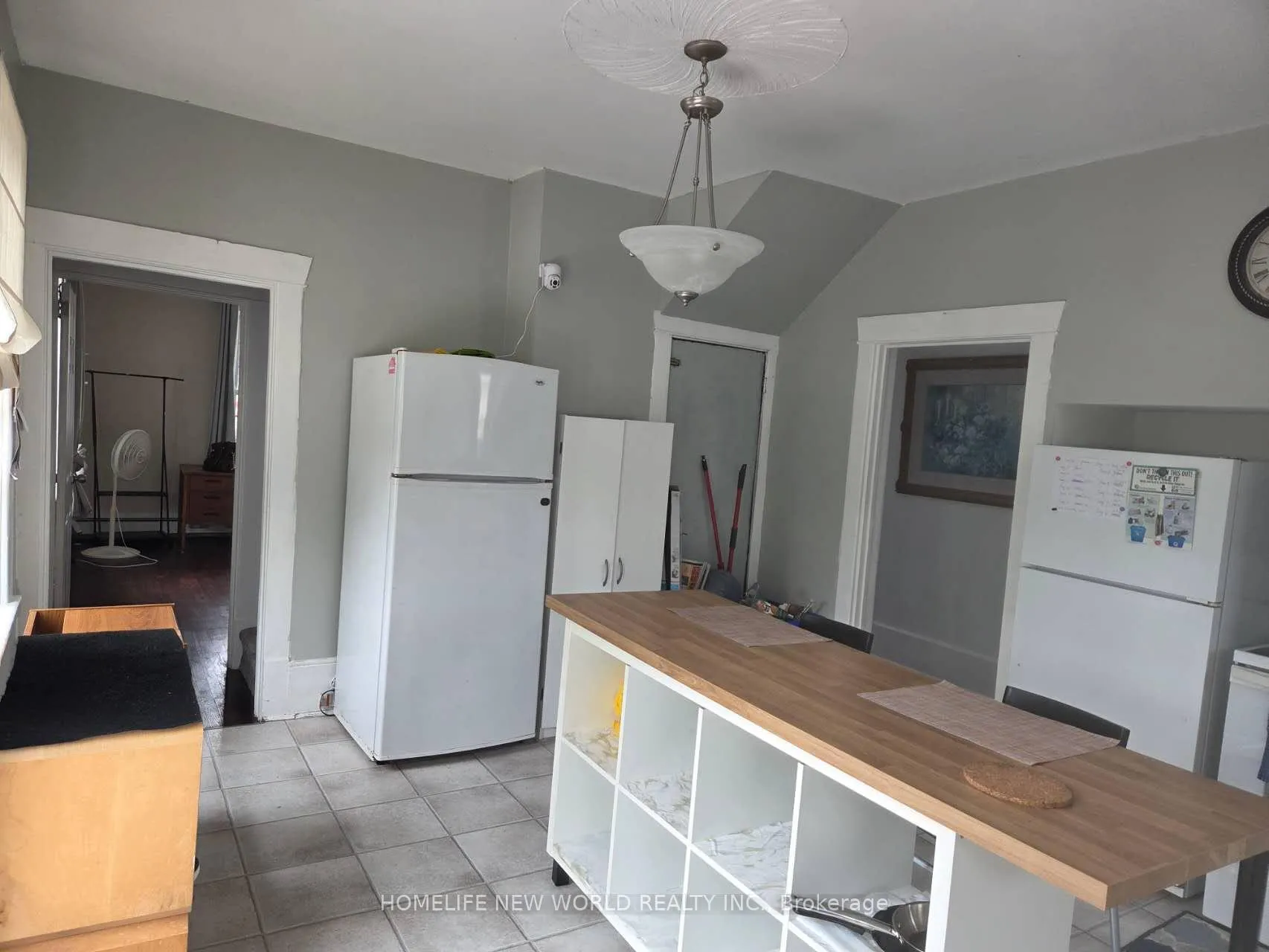Photo 6 of 19 Flindall Street, Quinte West, Trenton Ward — HOMEH
