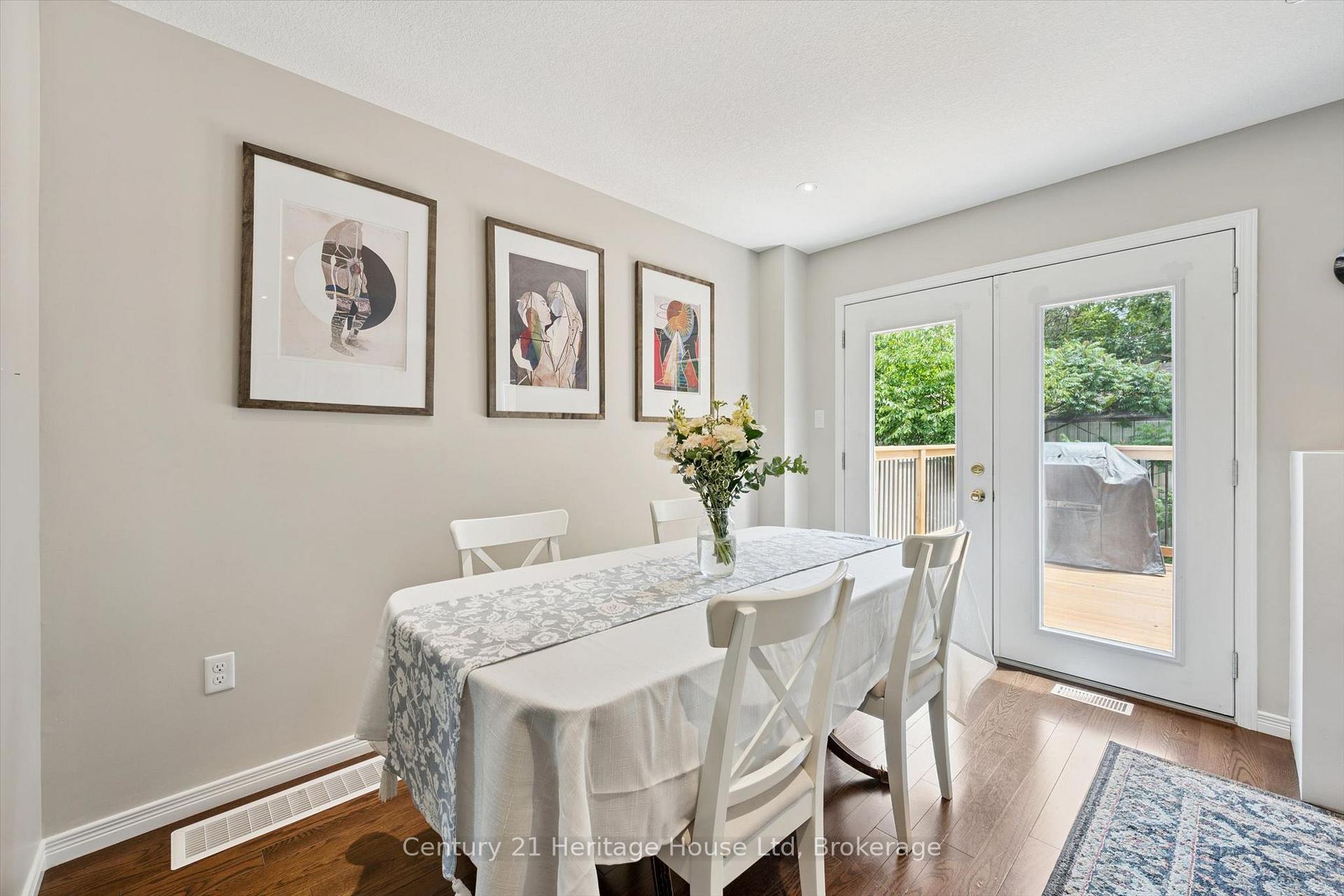 Photo 12 of 31 Alice Street, Guelph, St. Patrick's Ward — HOMEH
