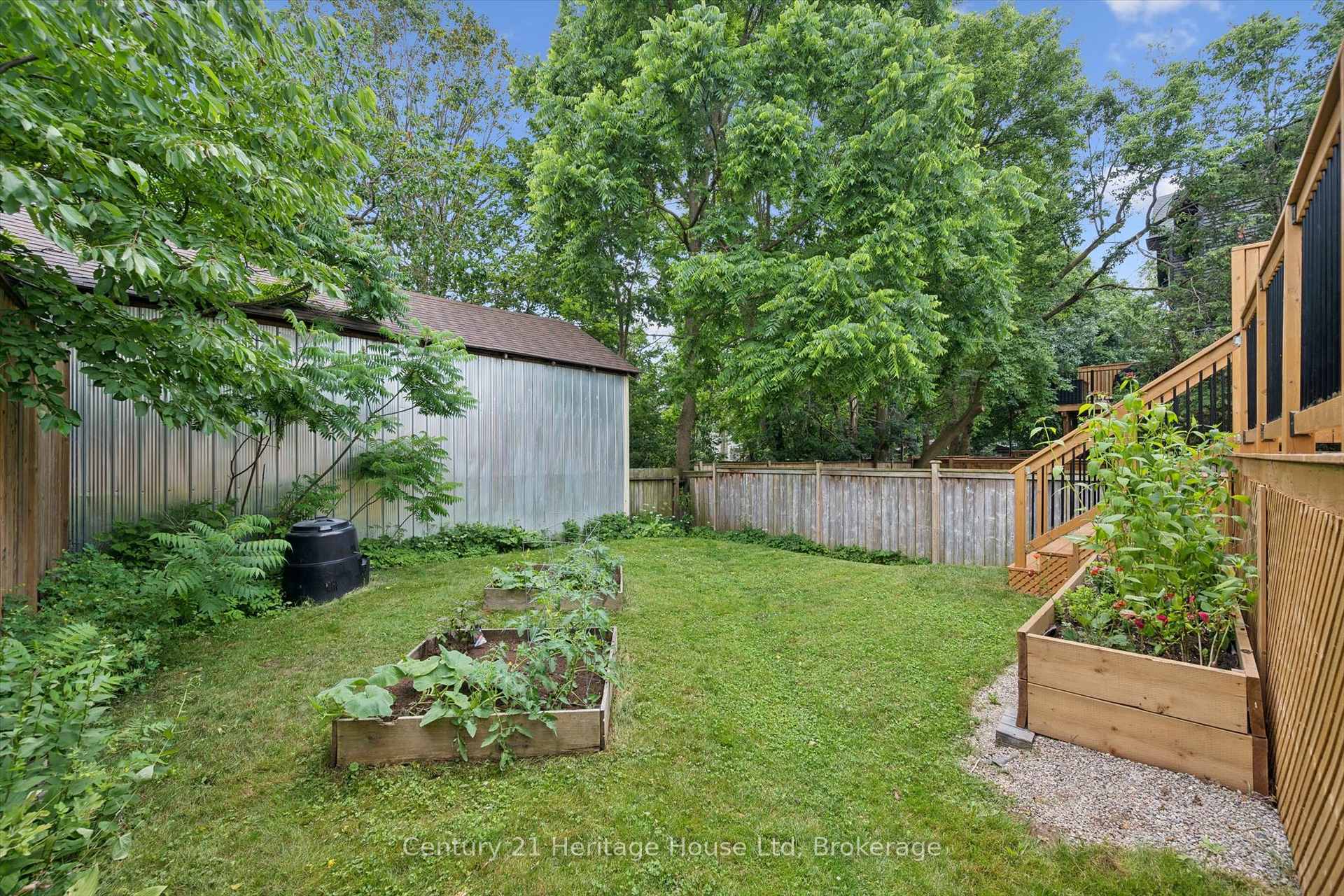 Photo 39 of 31 Alice Street, Guelph, St. Patrick's Ward — HOMEH