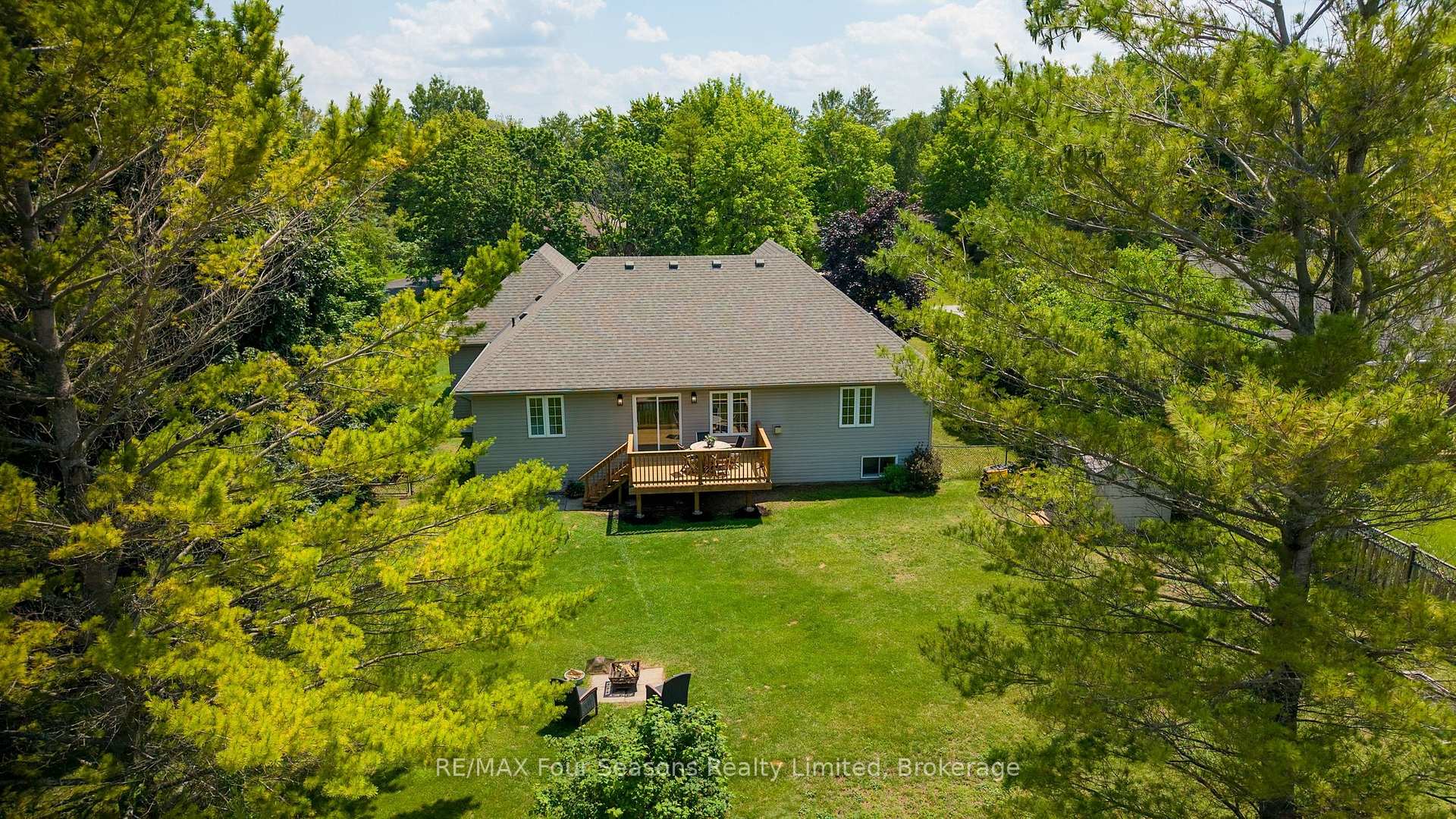 Photo 38 of 25 Kelley Crescent, Wasaga Beach — HOMEH