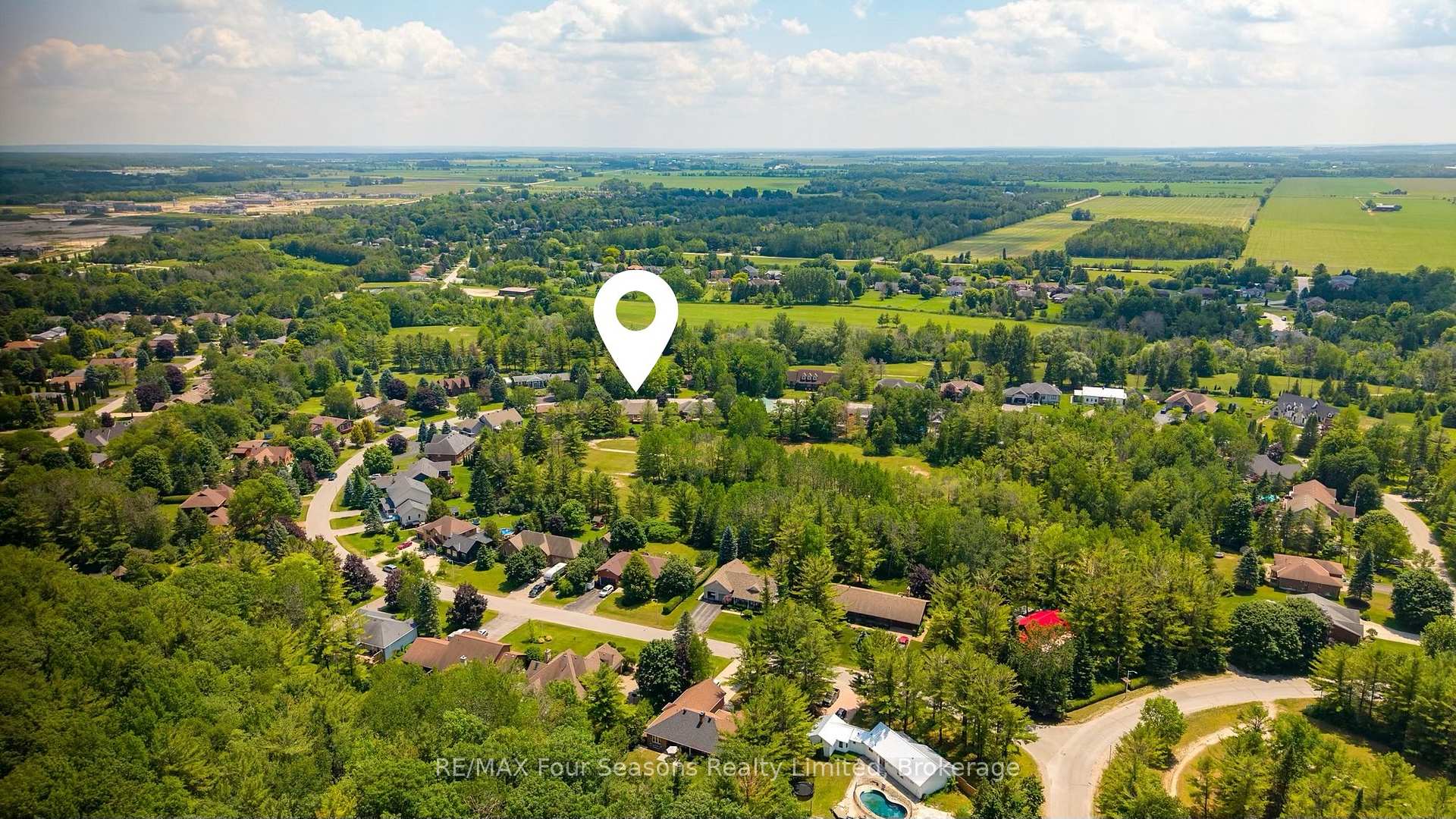 Photo 40 of 25 Kelley Crescent, Wasaga Beach — HOMEH