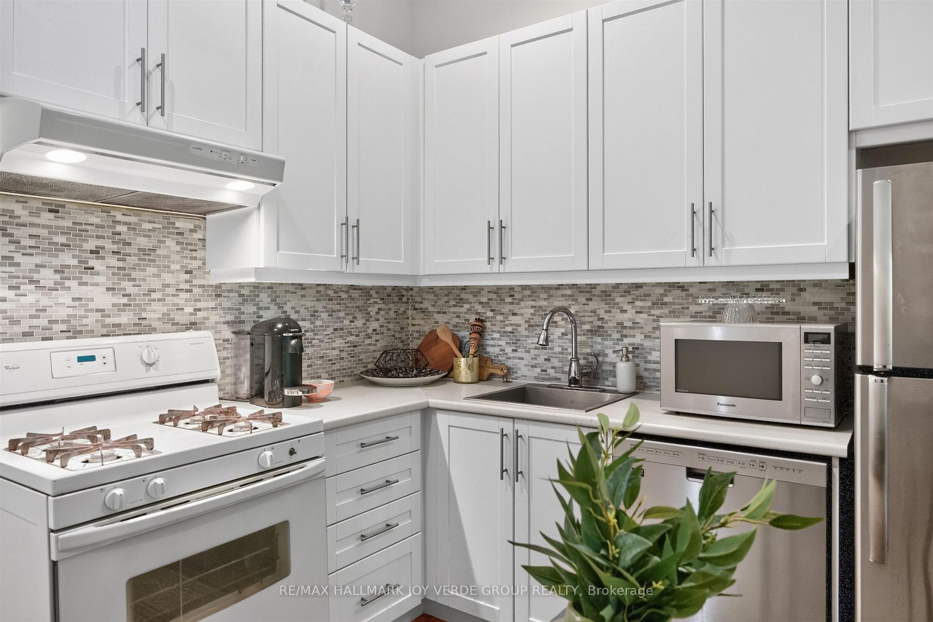 Photo 25 of 71 Hamilton Street, Toronto, South Riverdale — HOMEH