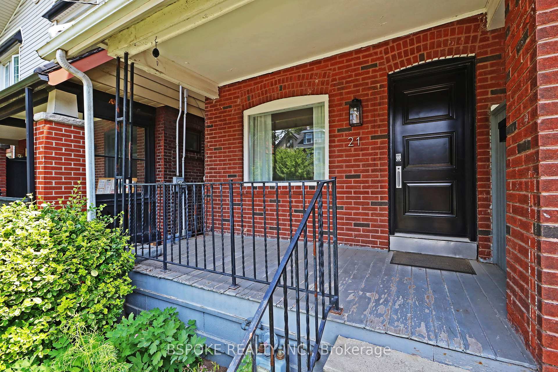 Photo 3 of 21 Curzon Street, Toronto, South Riverdale — HOMEH