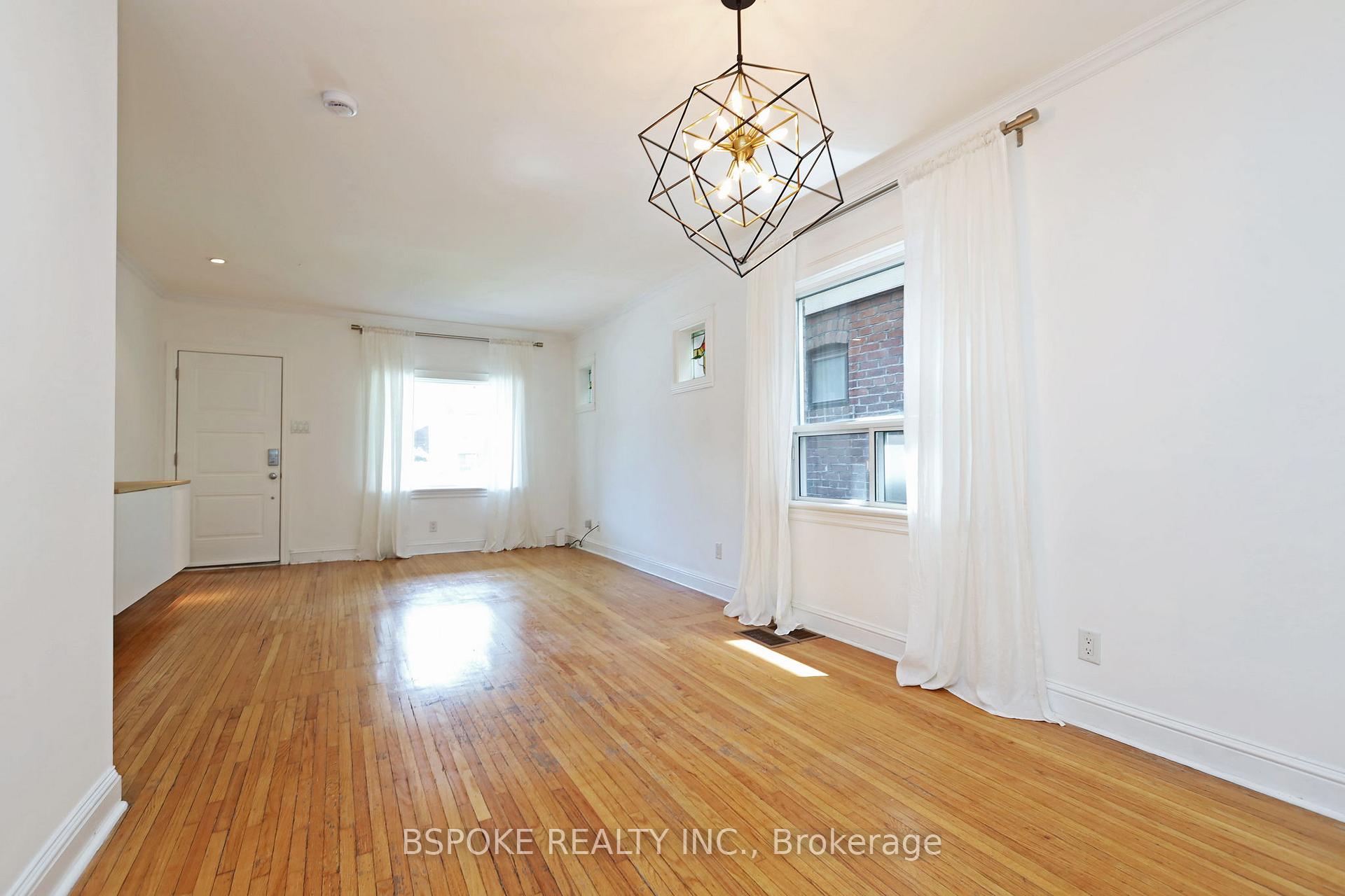 Photo 7 of 21 Curzon Street, Toronto, South Riverdale — HOMEH