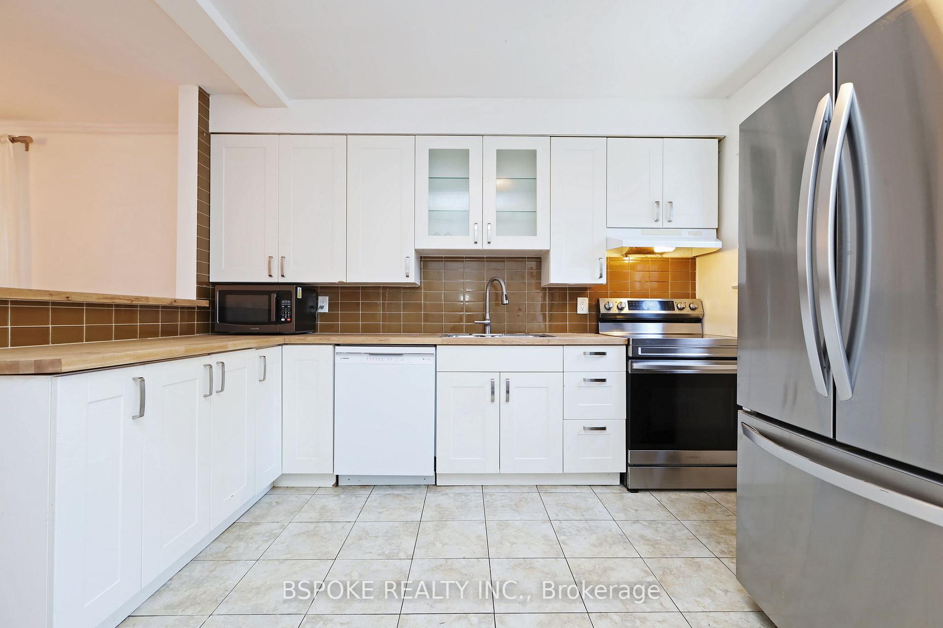 Photo 10 of 21 Curzon Street, Toronto, South Riverdale — HOMEH