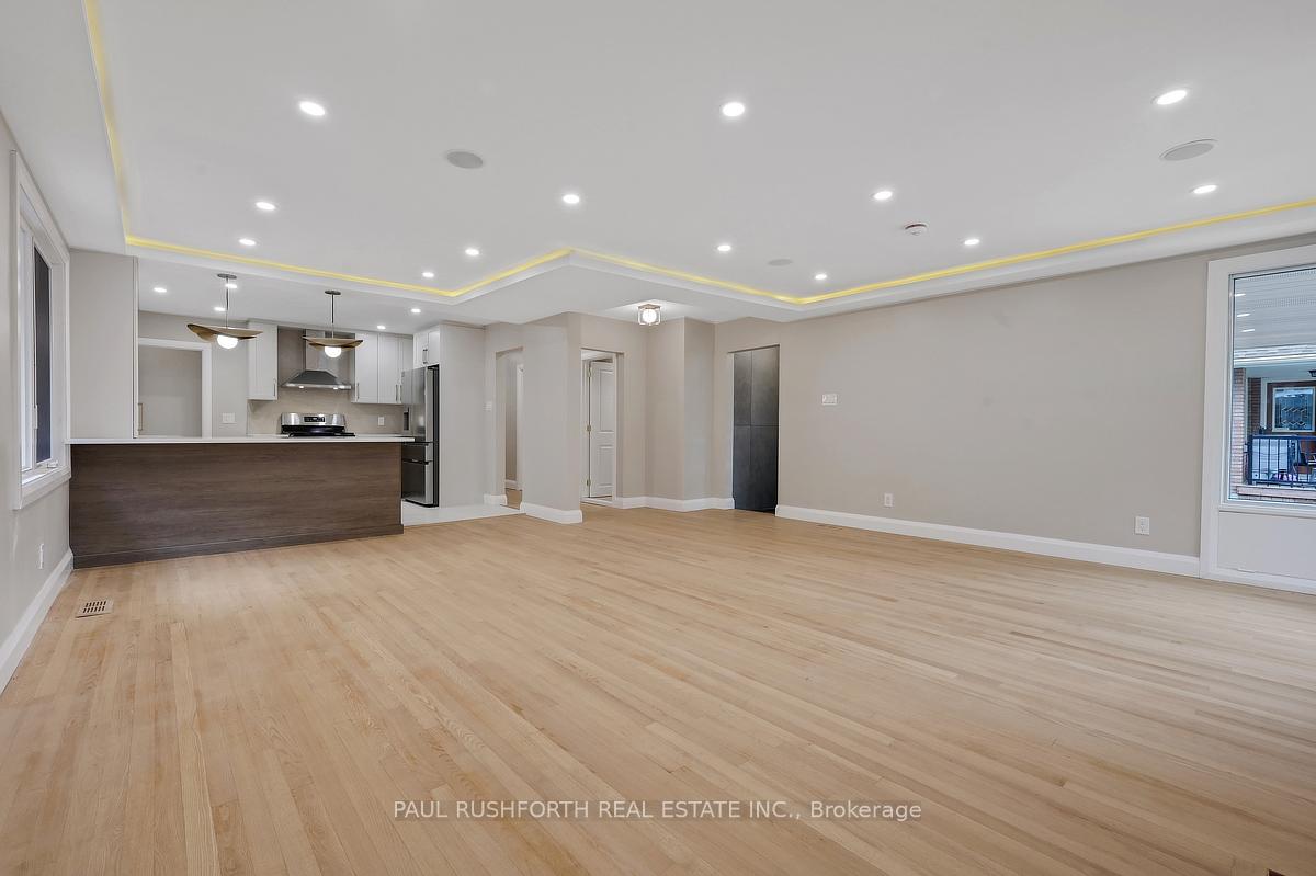 Photo 10 of 668 Fraser Avenue, Ottawa, Laurentianview — HOMEH