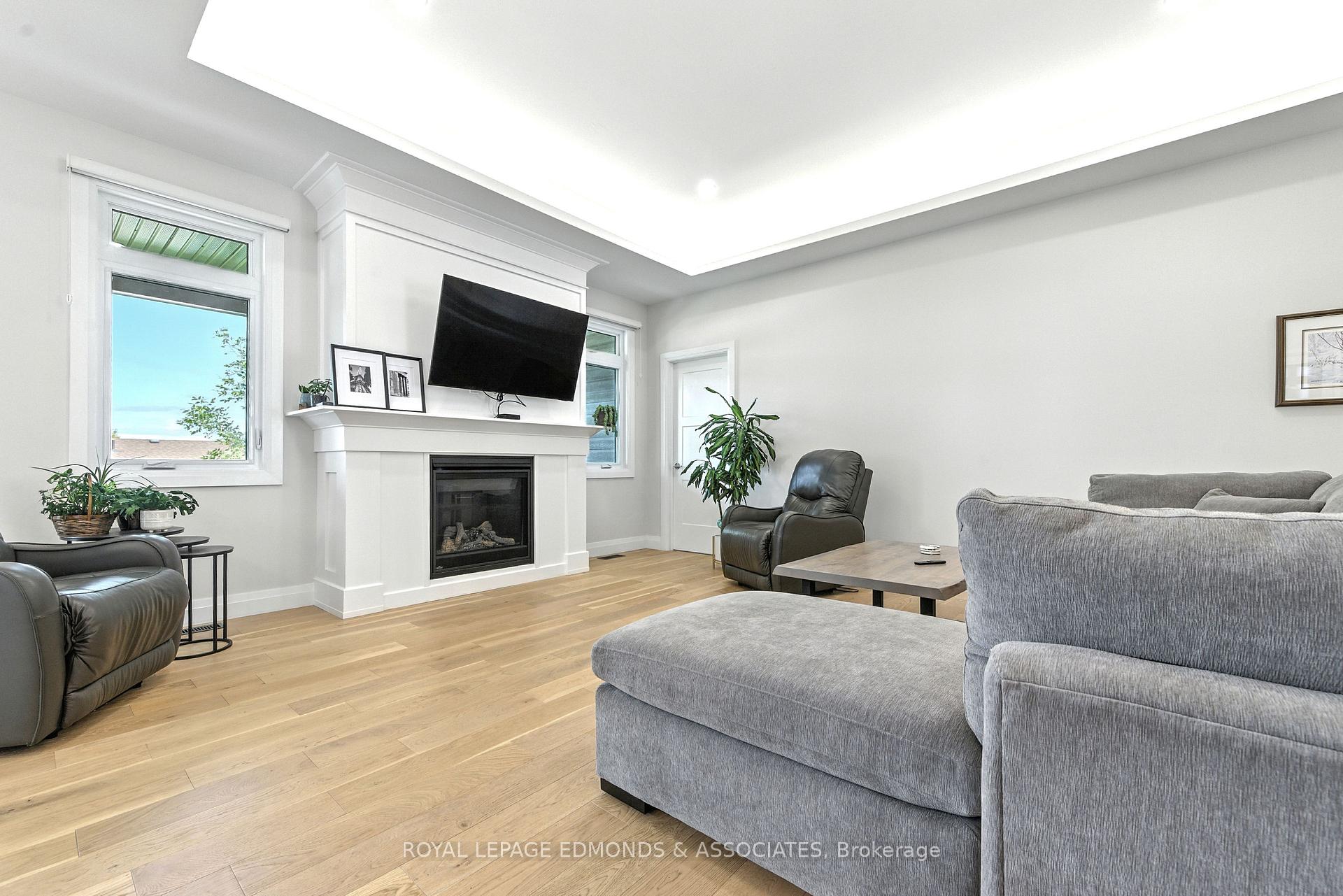 Photo 12 of 517 Sydenham Street, Pembroke, Pembroke — HOMEH