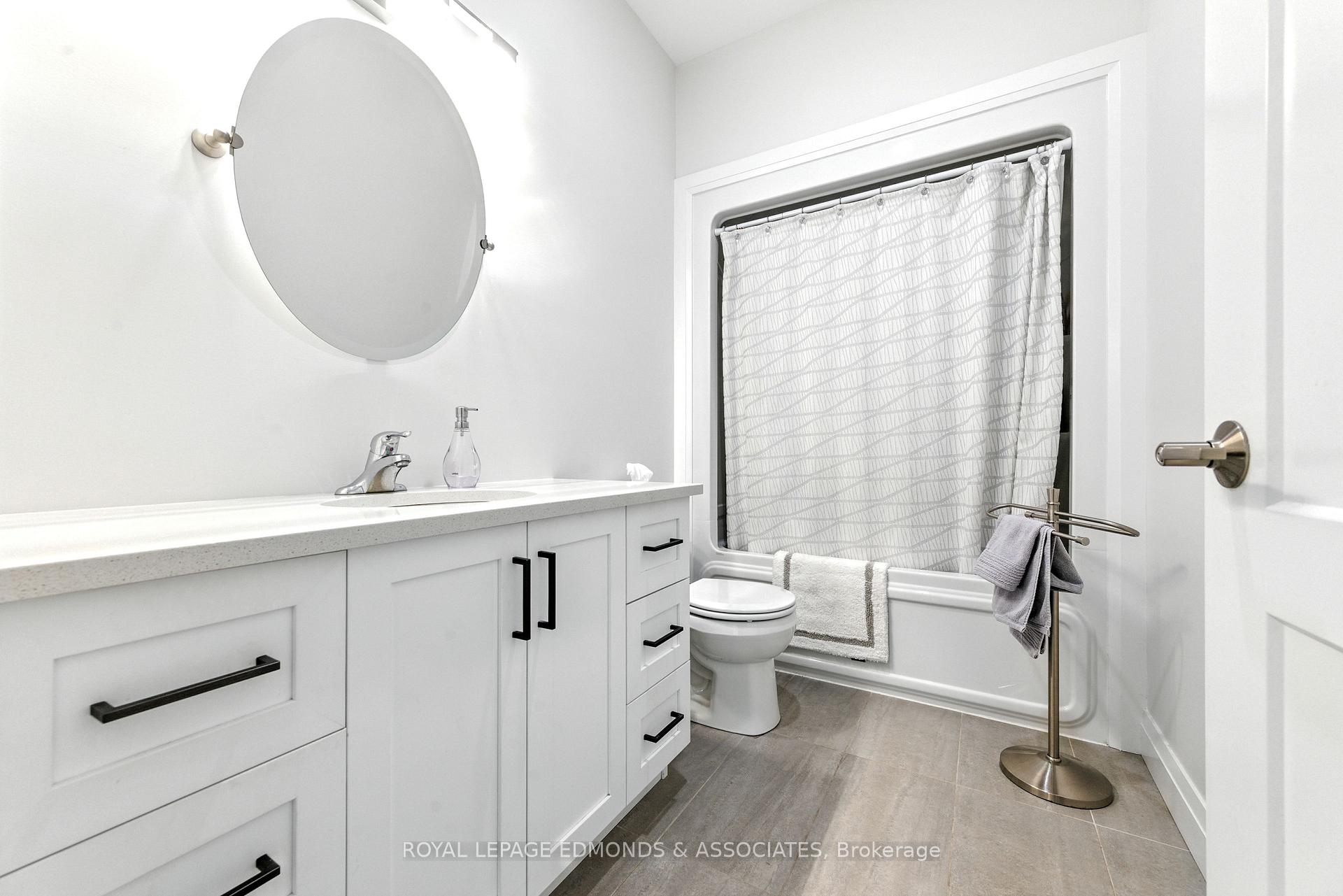 Photo 26 of 517 Sydenham Street, Pembroke, Pembroke — HOMEH