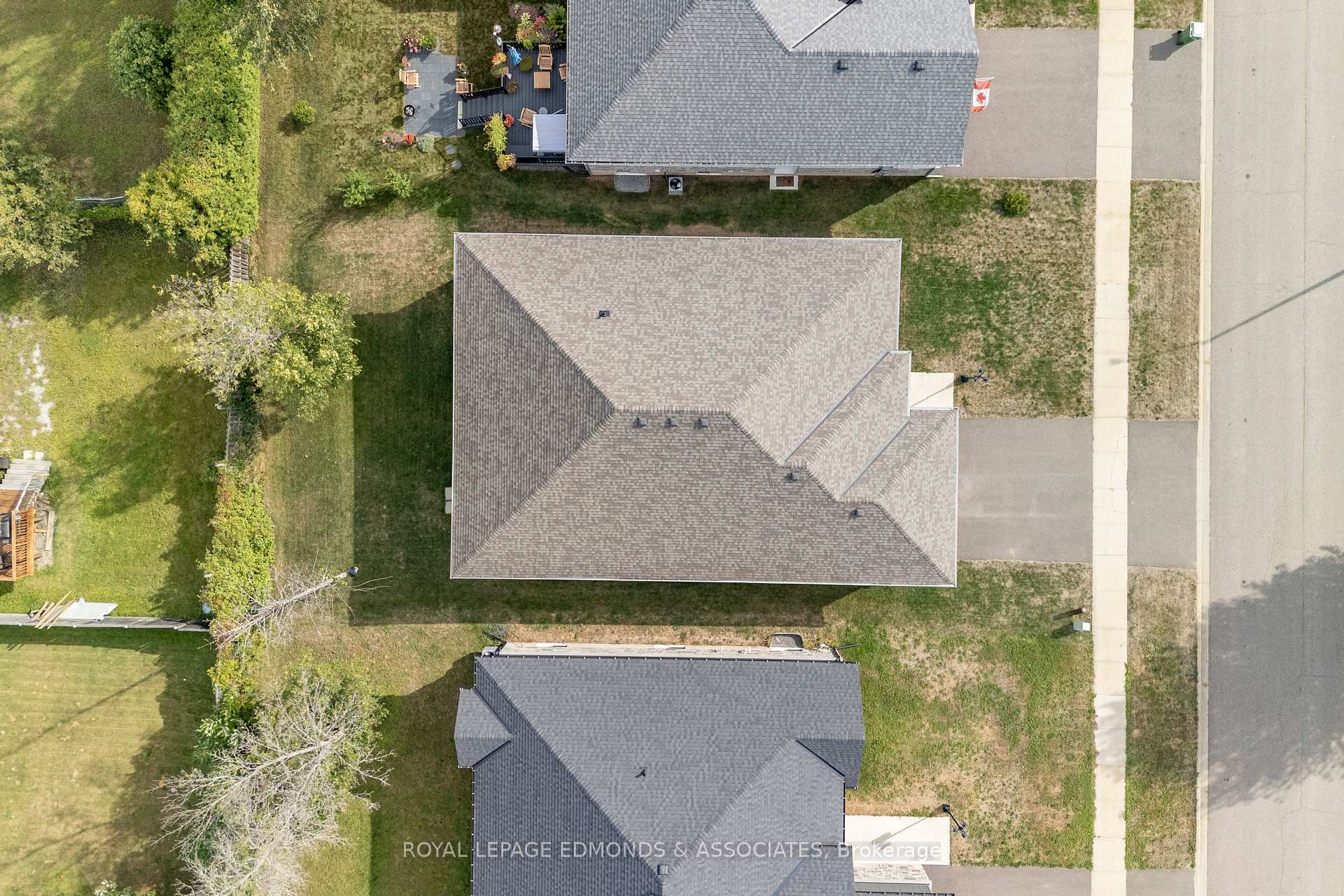 Photo 45 of 517 Sydenham Street, Pembroke, Pembroke — HOMEH