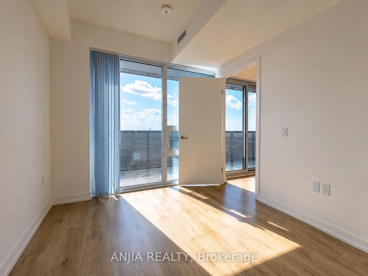 Photo 6 of Unit 6505, 138 Downes Street, Toronto, Waterfront Communities — HOMEH
