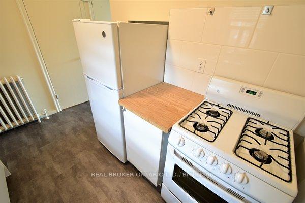 Photo 9 of Unit 3, 202 O'Connor Drive, Toronto, East York — HOMEH