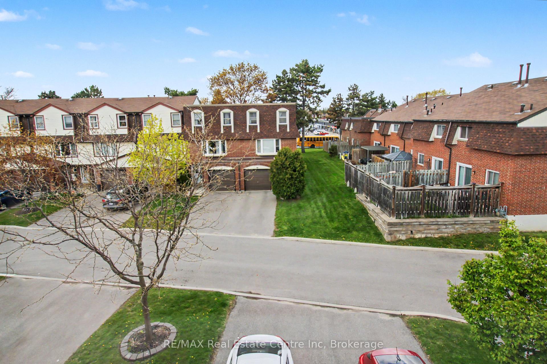 Photo 33 of Unit 49, 371 Bronte Street S, Milton, Old Milton — HOMEH