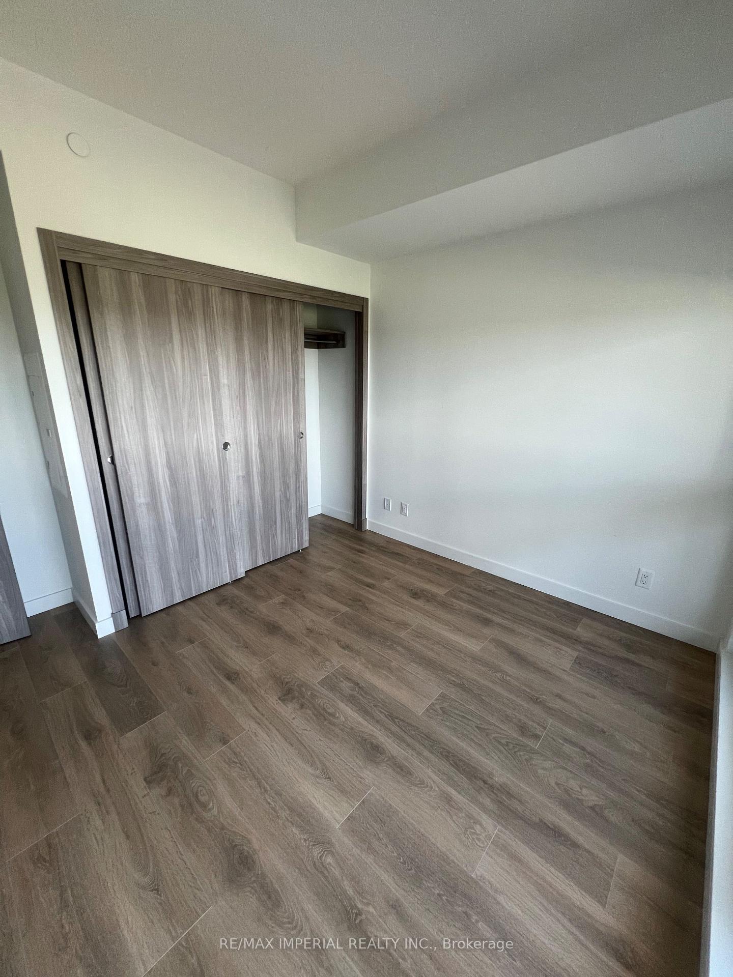Photo 7 of Unit 610, 25 McMahon Drive E, North York, Bayview Village — HOMEH