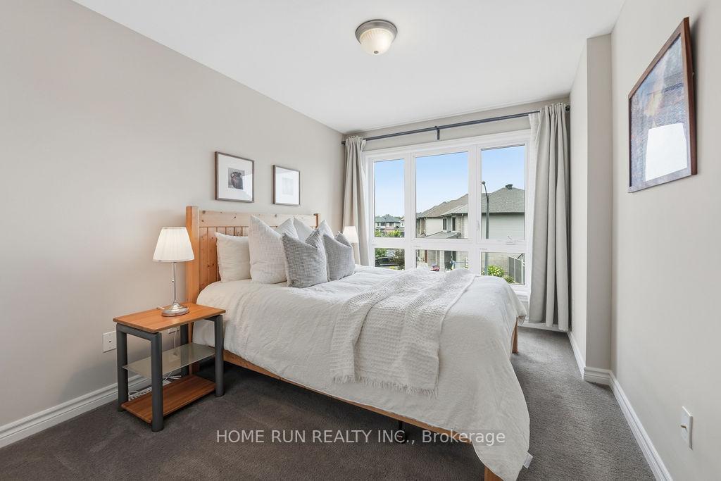 Photo 35 of 752 Carnelian Crescent, Ottawa, Riverside South/Gloucester Glen — HOMEH